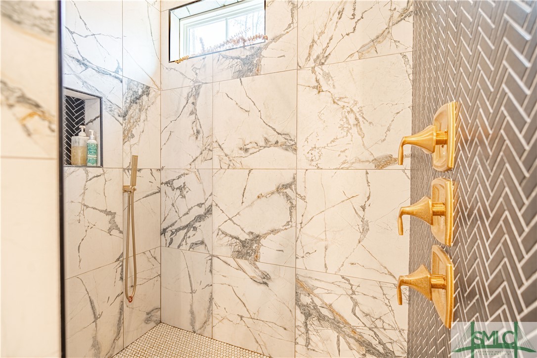 3 Valve Shower