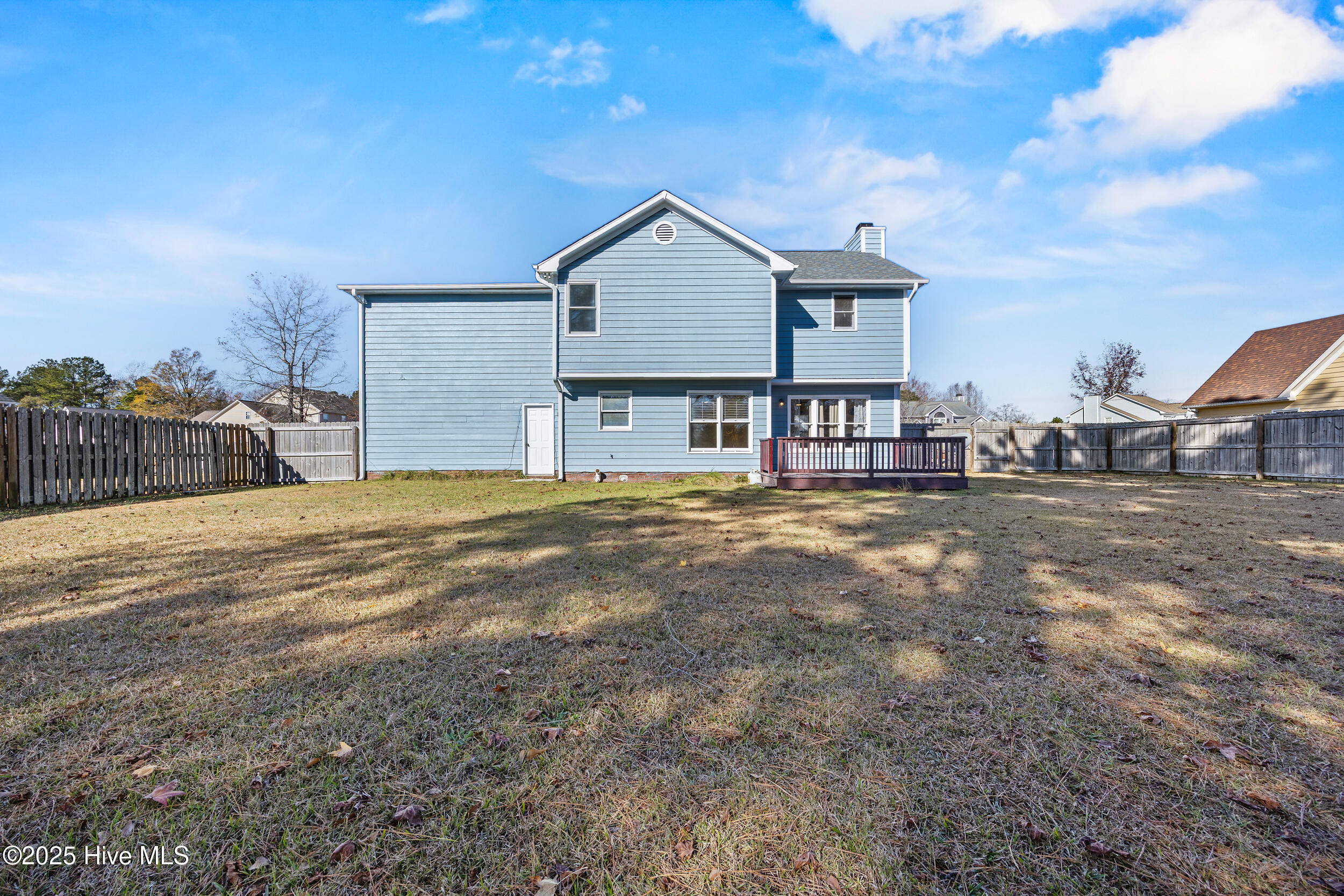 100545439 | Photo 37