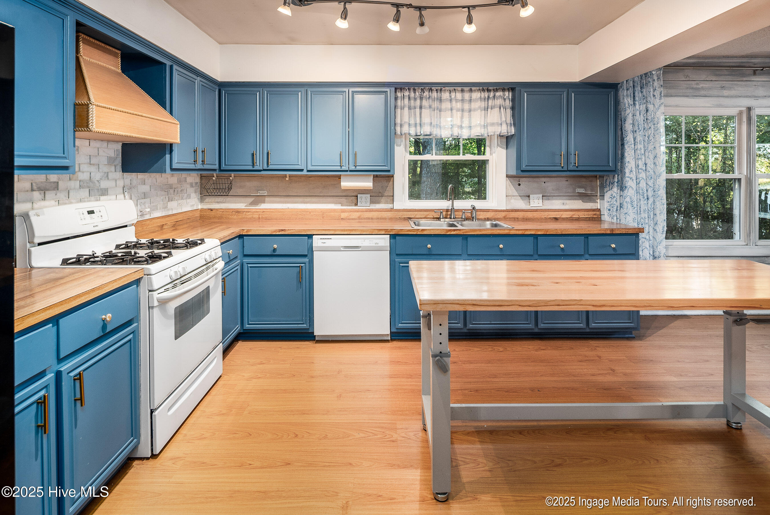 6000 Haywood Drive, Rocky Mount, NC, 27803