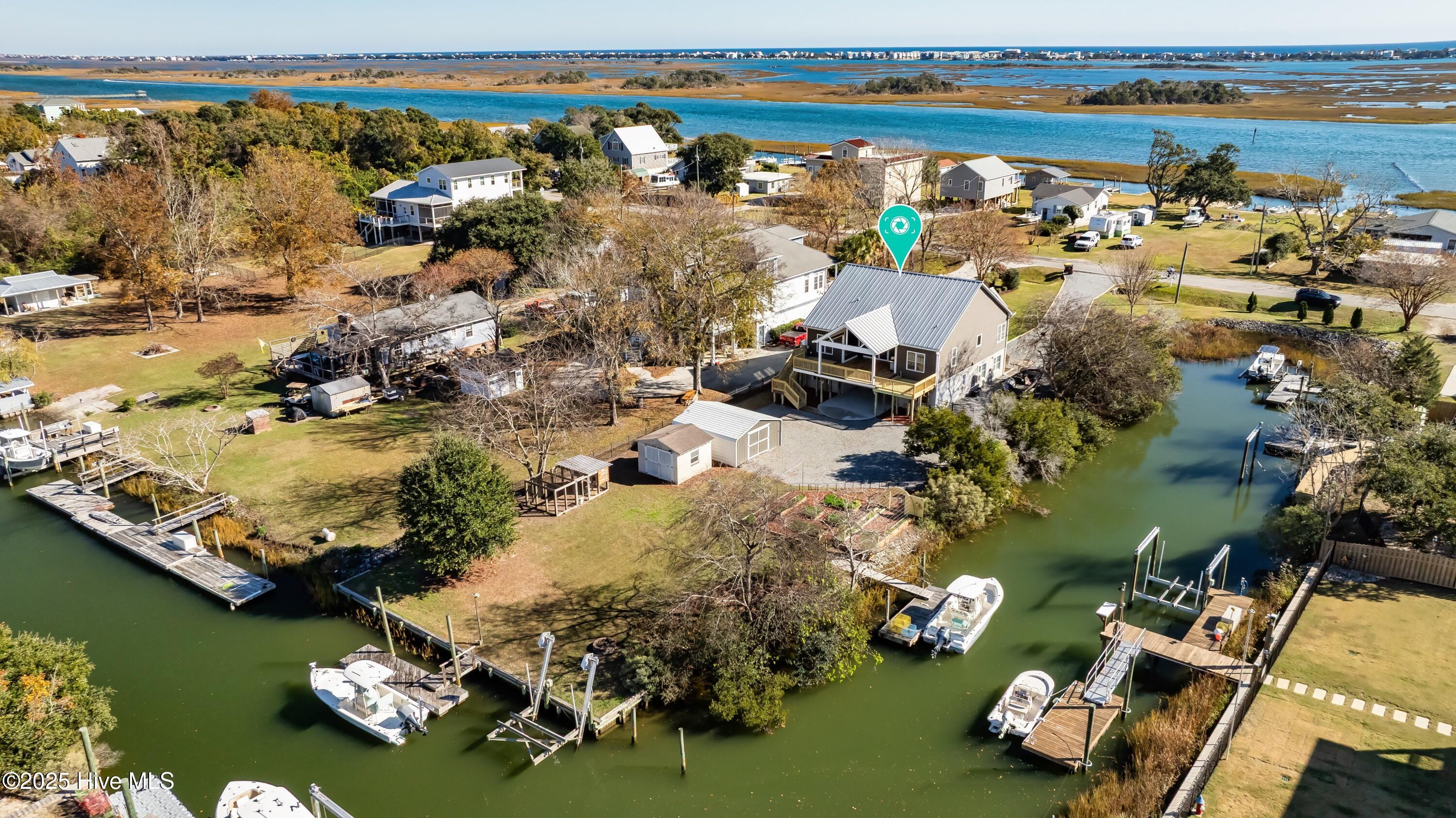 100543040 | Photo 69