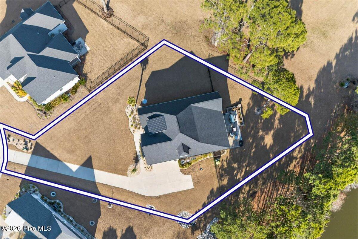 100548349 | Photo 13