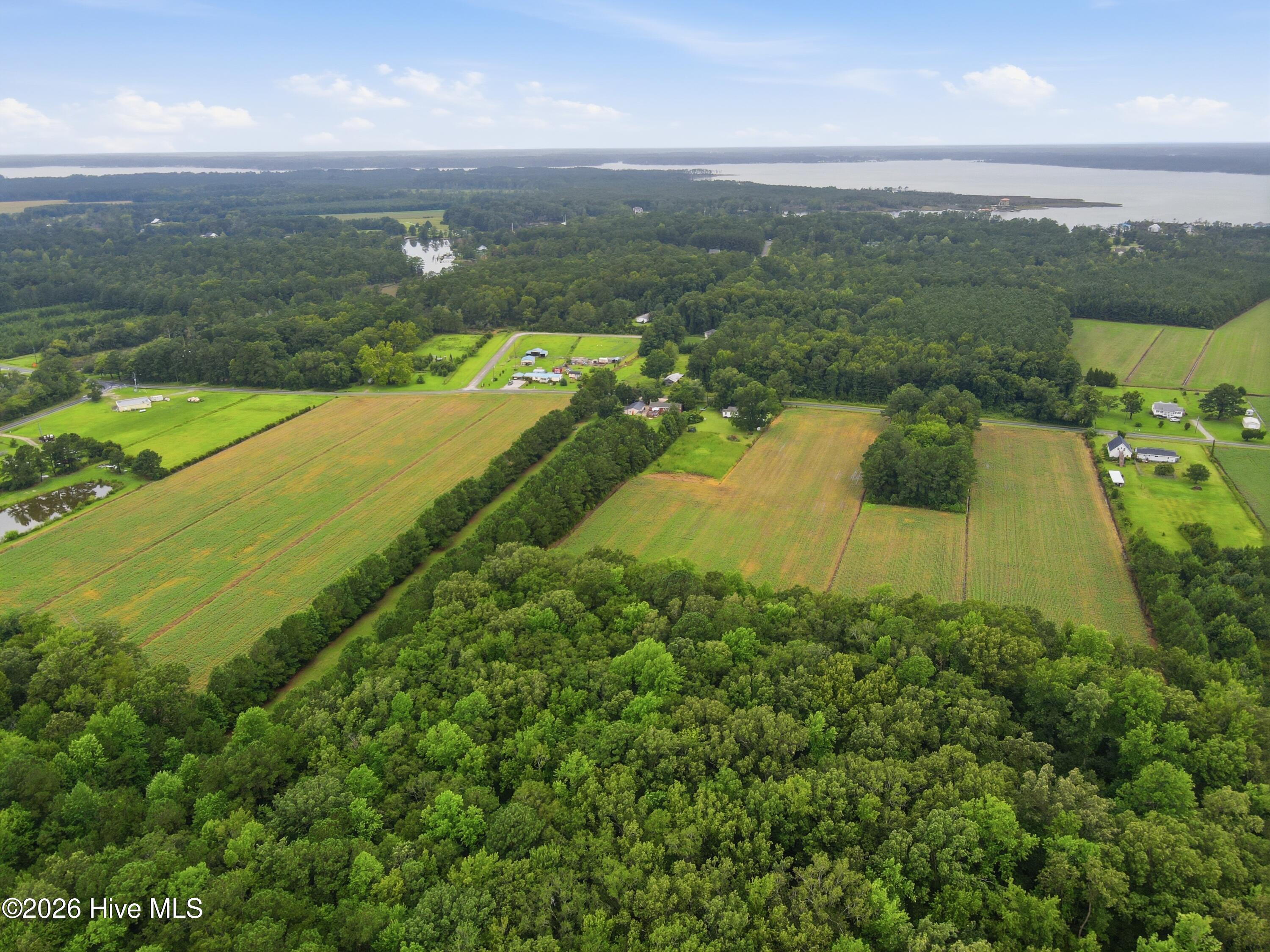 6634 Florence Road,Merritt