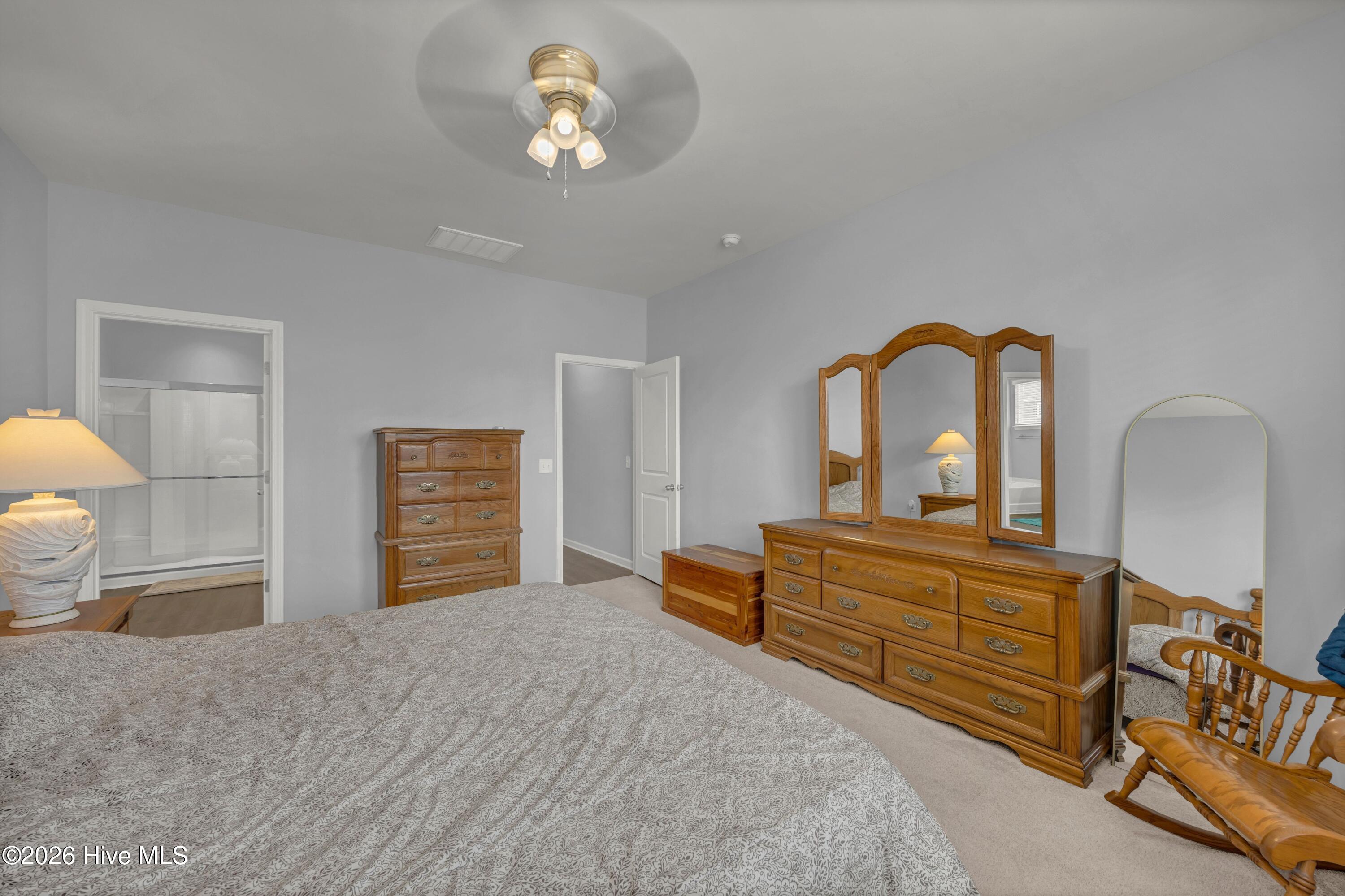 100557551 | Photo 14