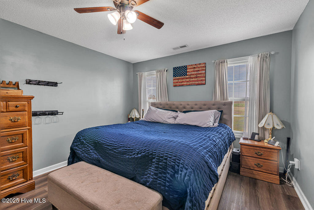 100533918 | Photo 17