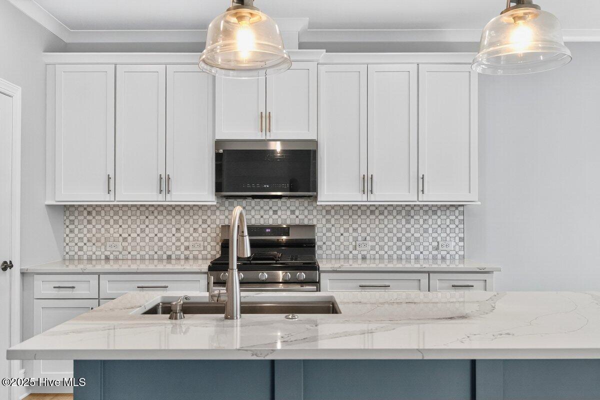 100500099 | Photo 34