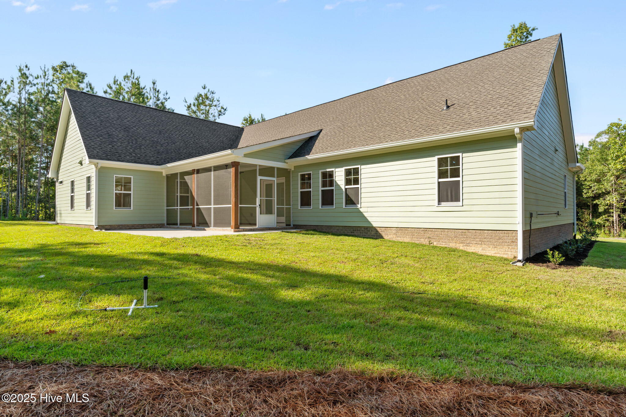 570 Harrow Drive