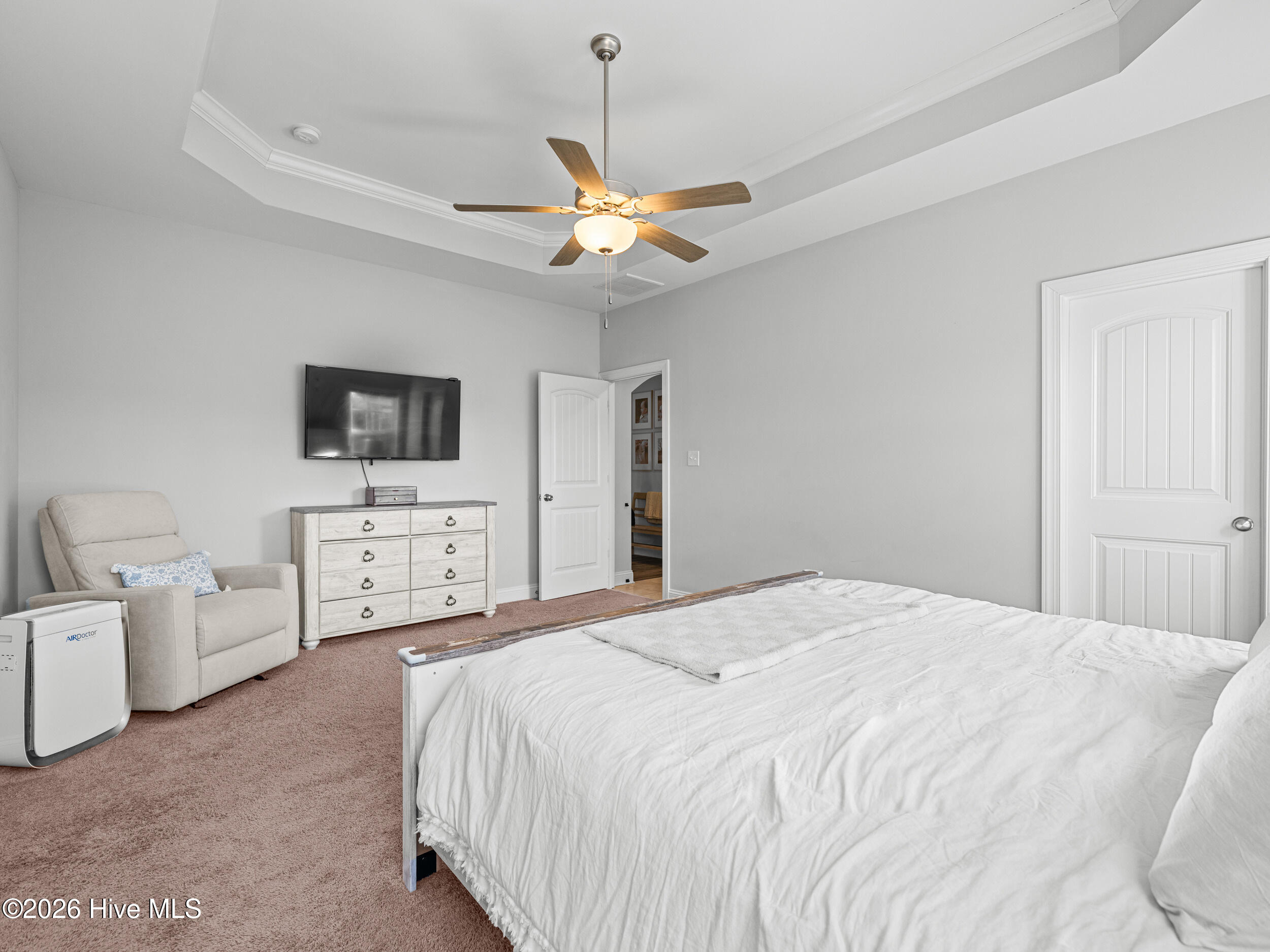 100553436 | Photo 29