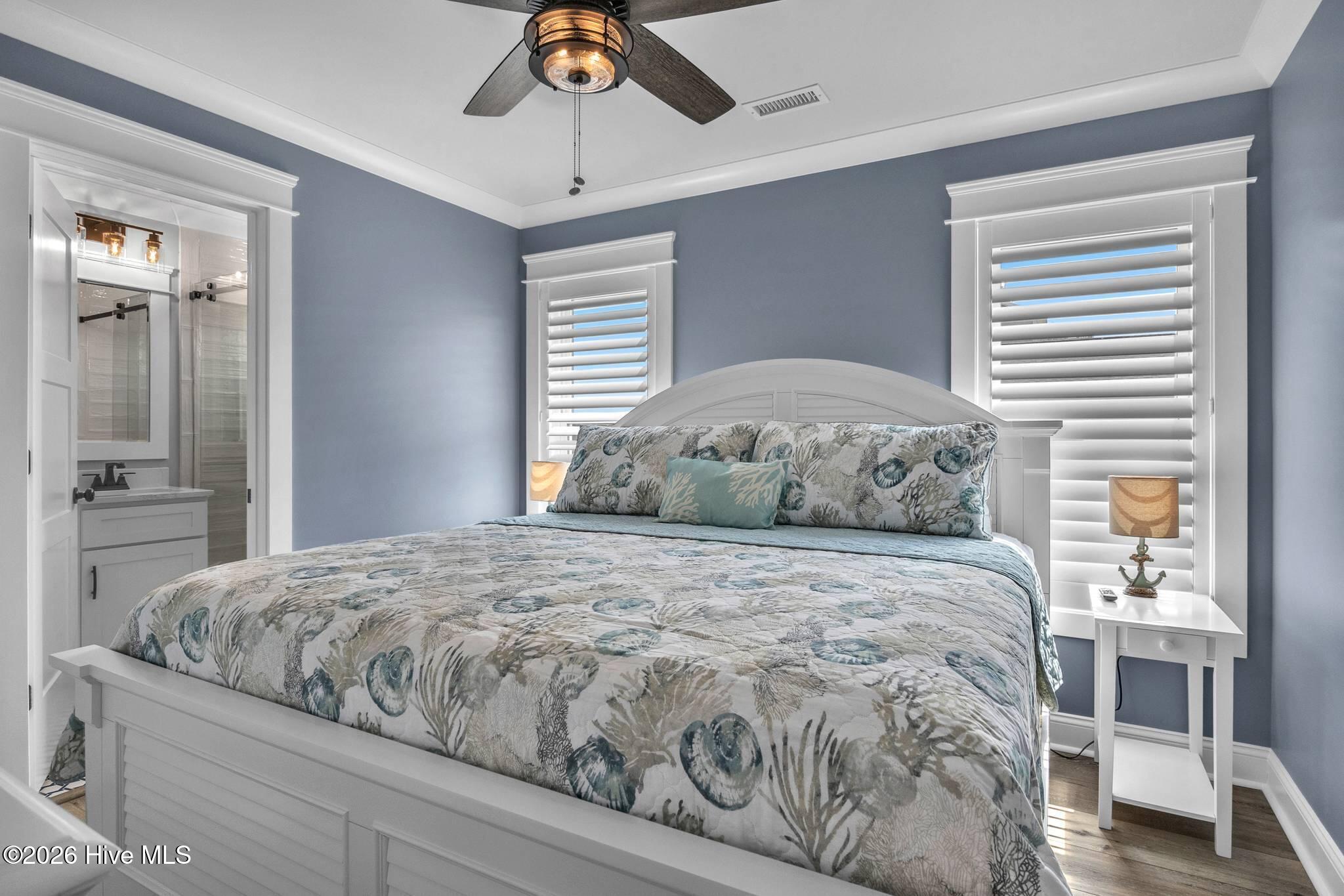 100558345 | Photo 28