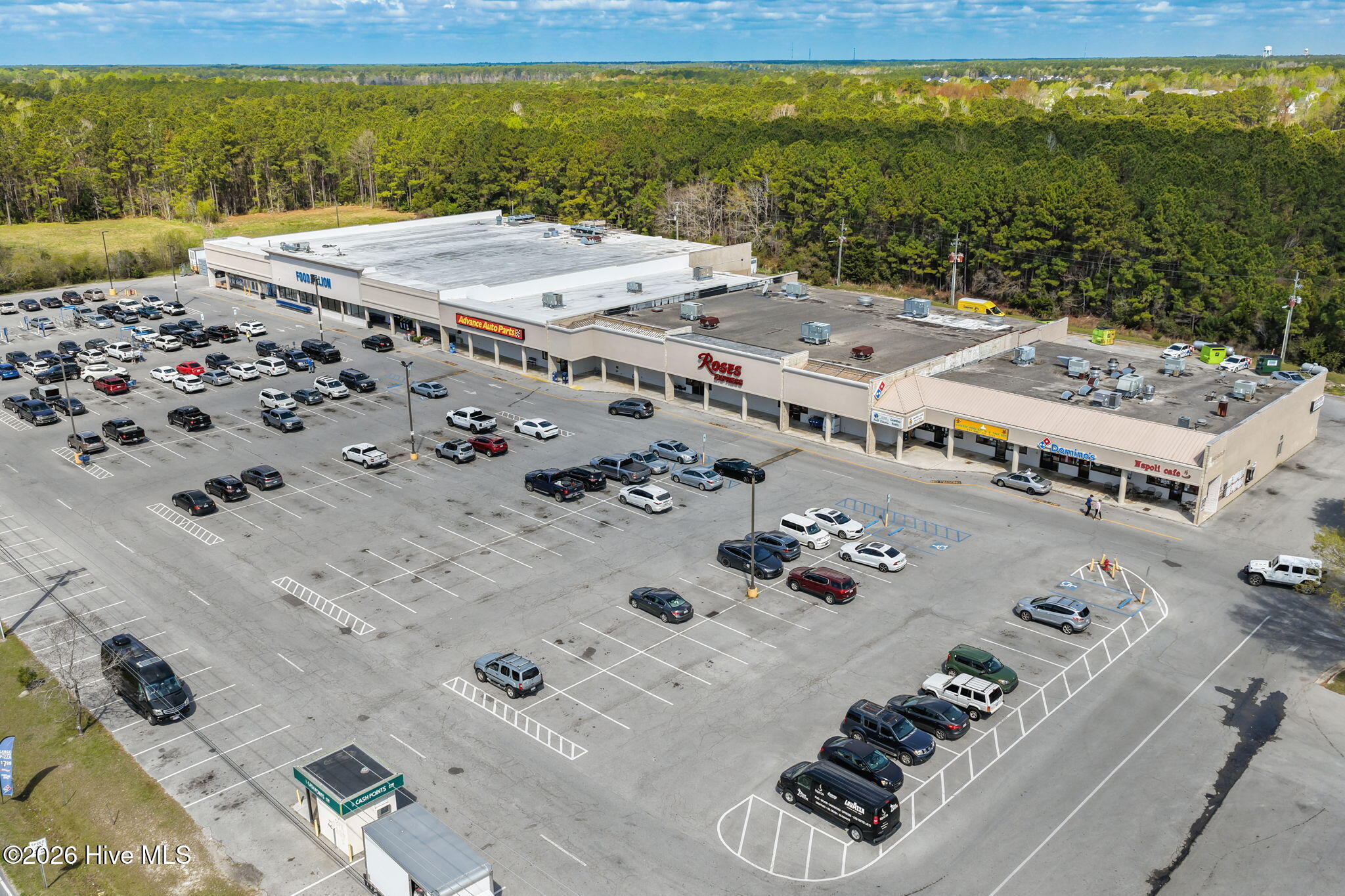 100565023 | Photo 39