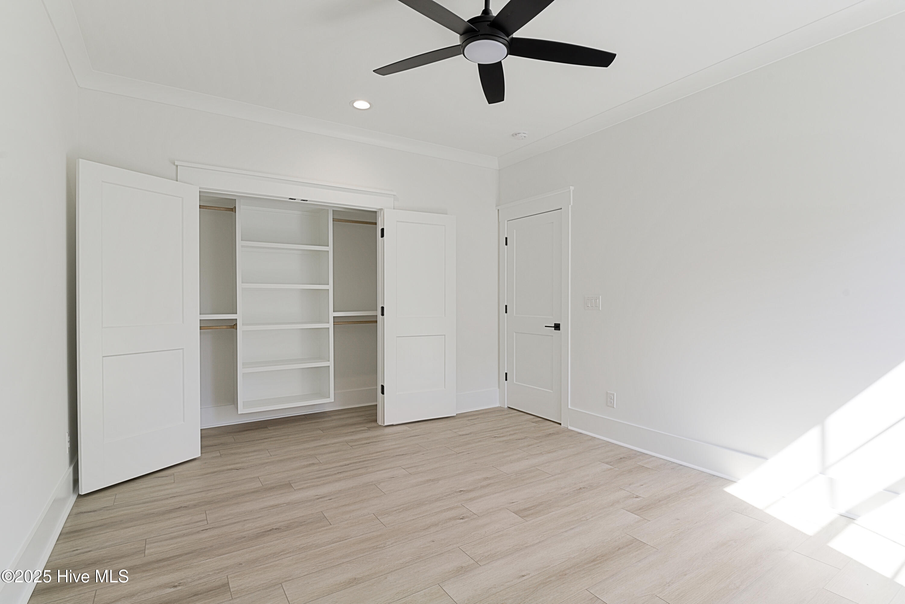 100541947 | Photo 10