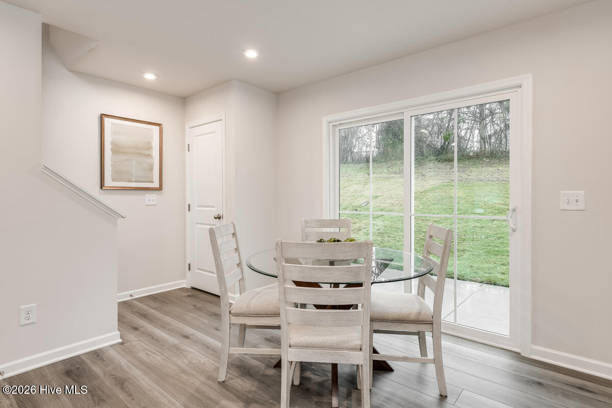 100555058 | Photo 13