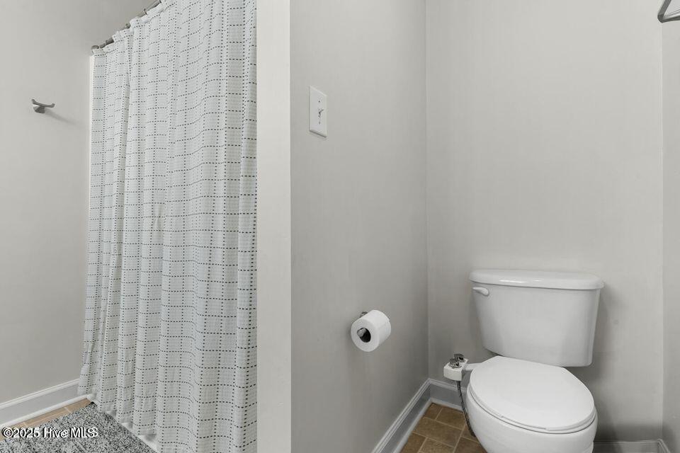 100545031 | Photo 15