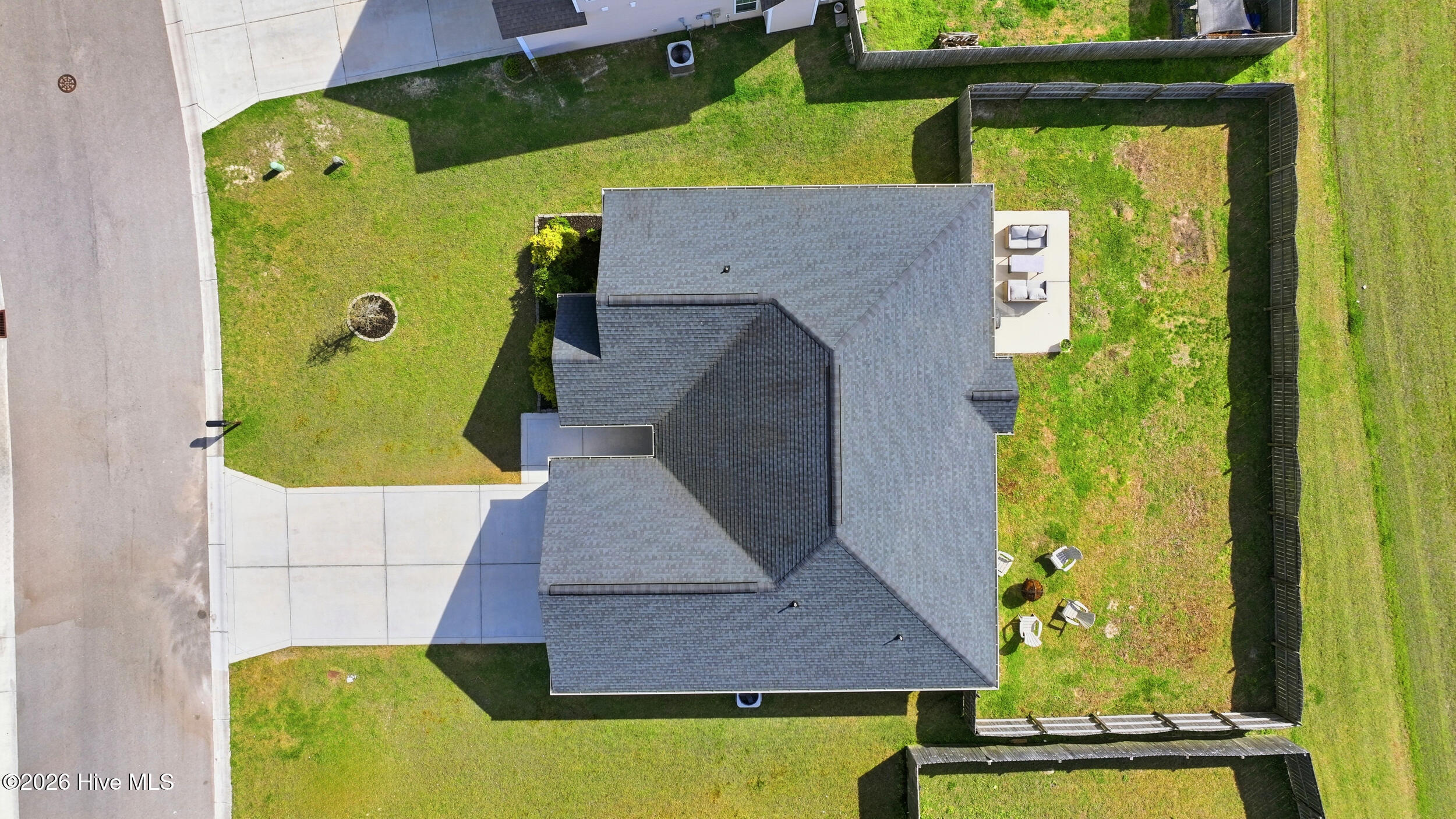 100567654 | Photo 29