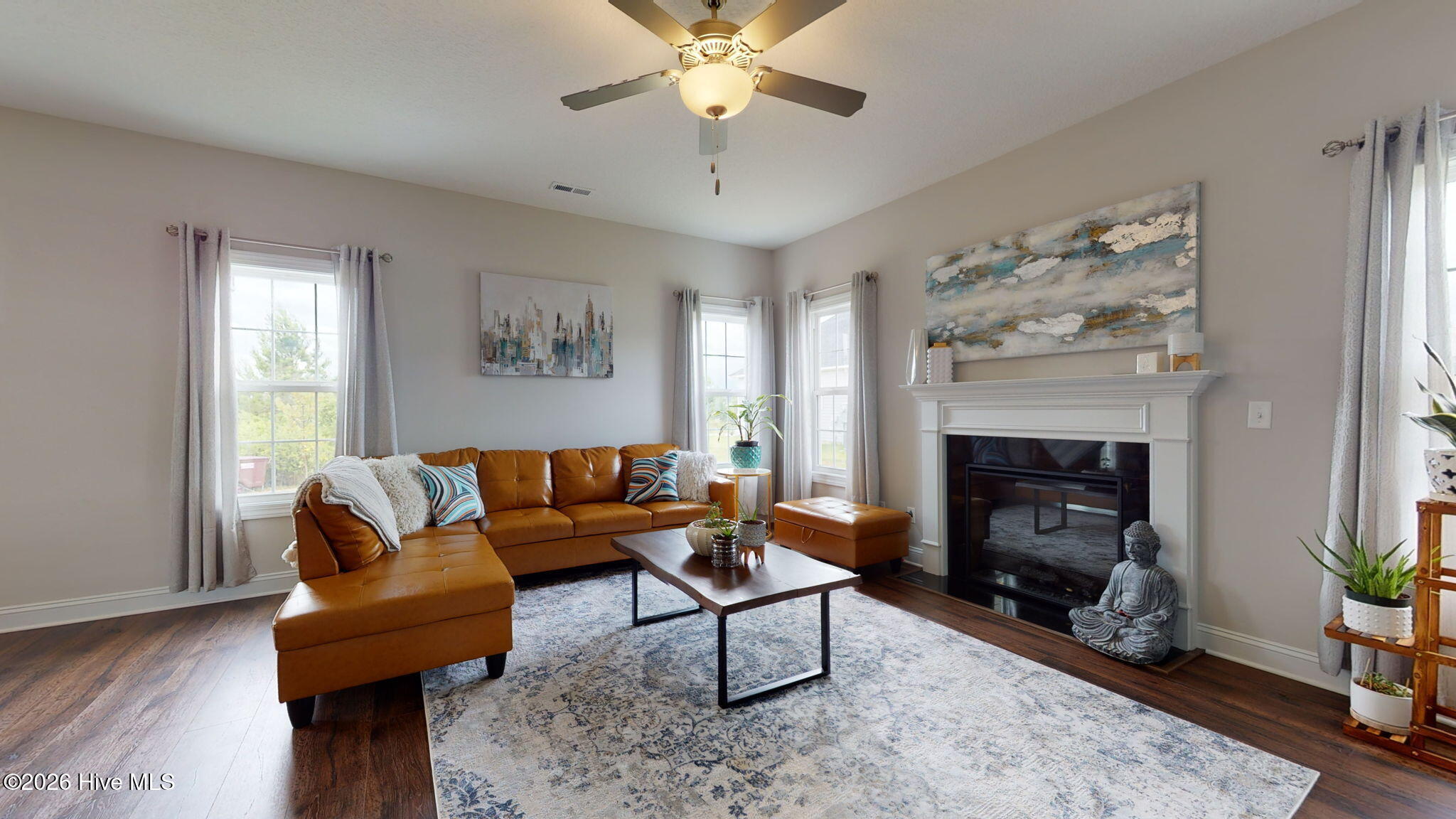 100558760 | Photo 10