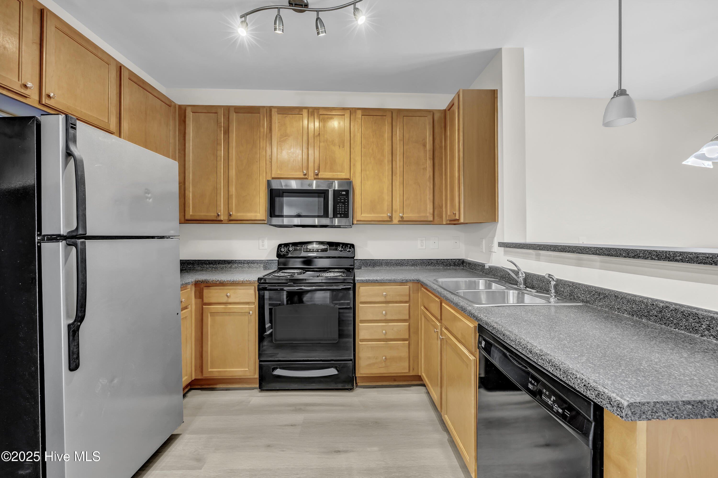 Homes for sale in Wilmington, NC | 645 Condo Club Dr #Unit 302, Wilmington, NC 28412 | MLS# 100521758