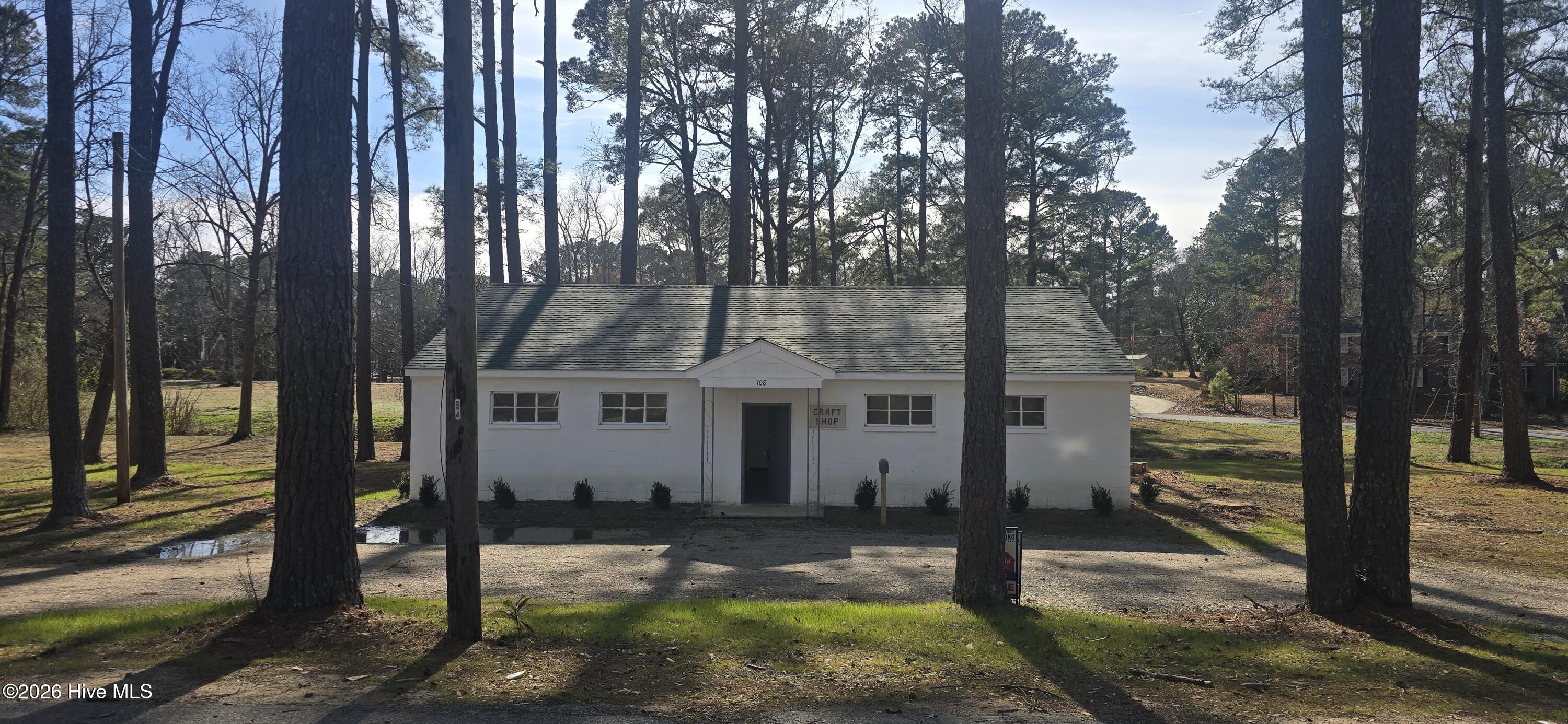 Homes for sale in Enfield, NC | 108 Park Dr, Enfield, NC 27823 | MLS# 100557152