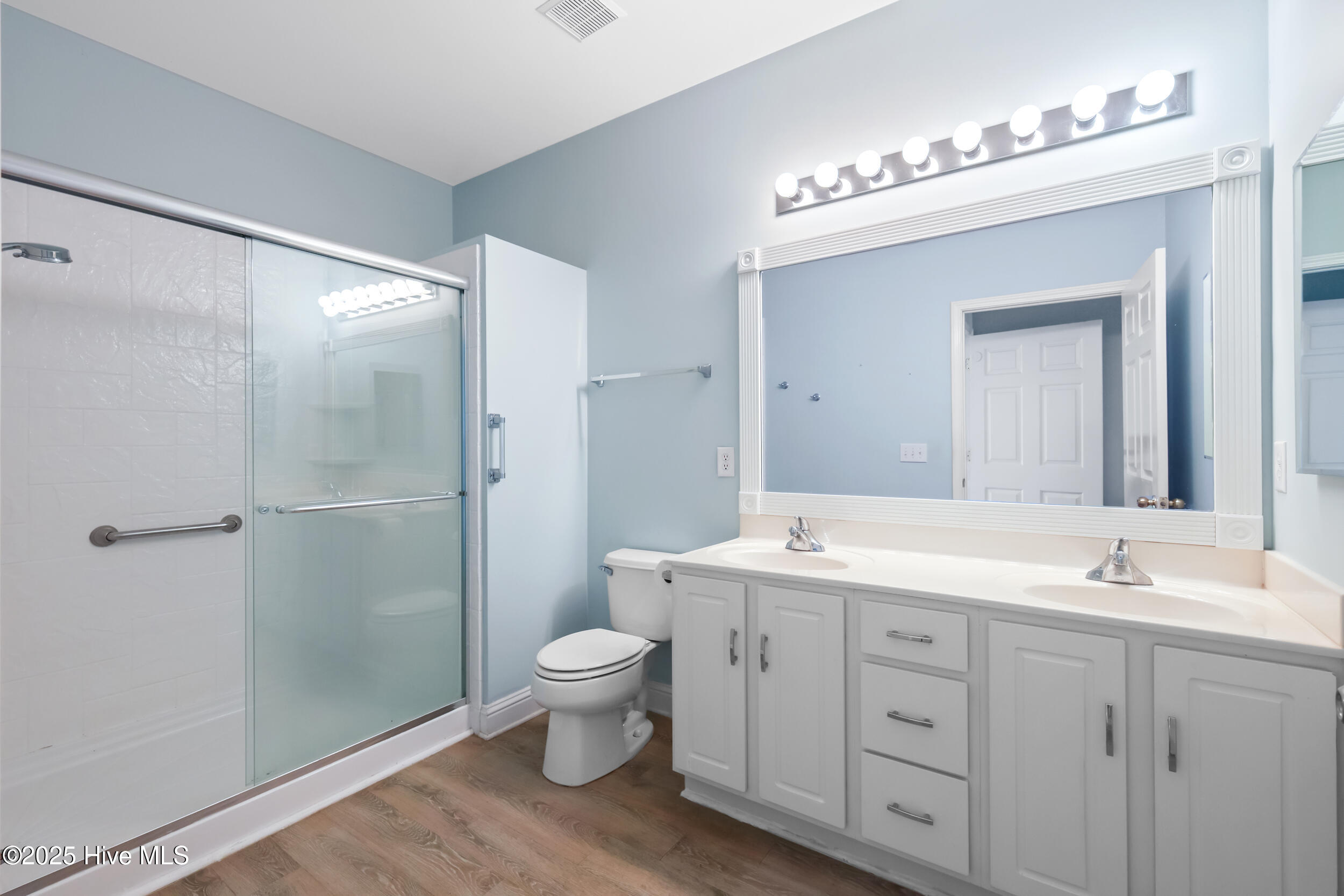 100544291 | Photo 20