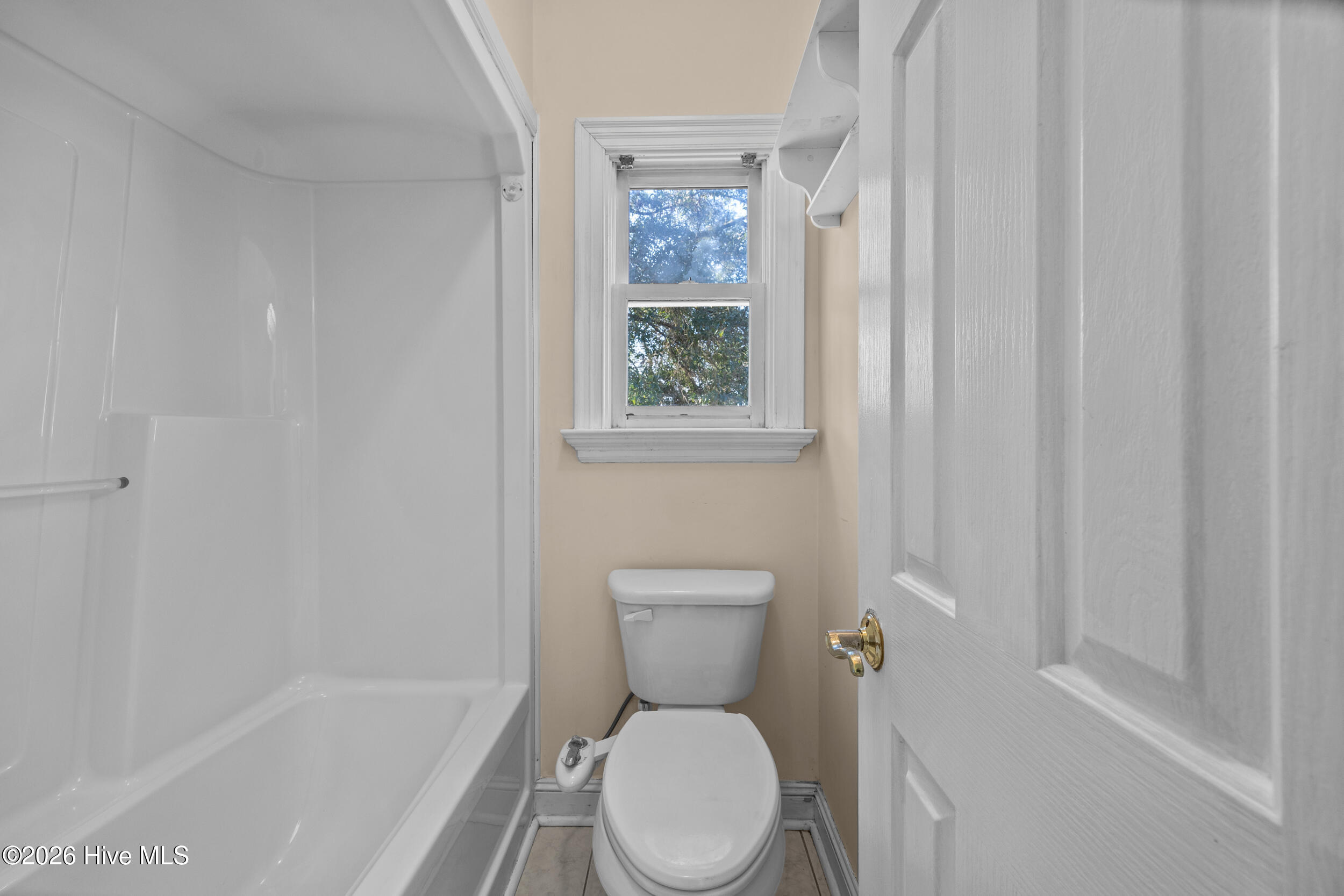 100554944 | Photo 40