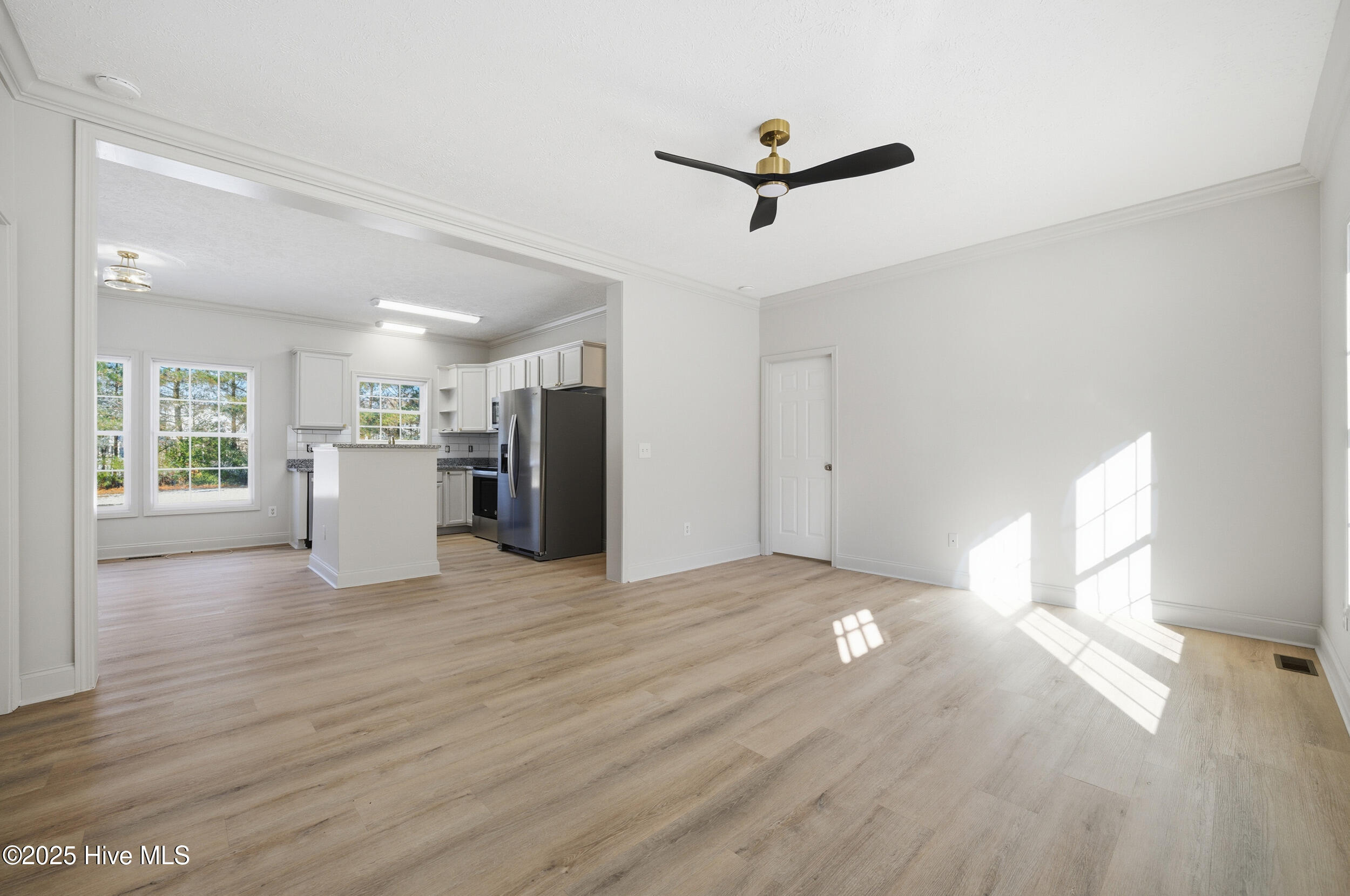 154 Lovers Lane, Elizabeth City, NC, 27909