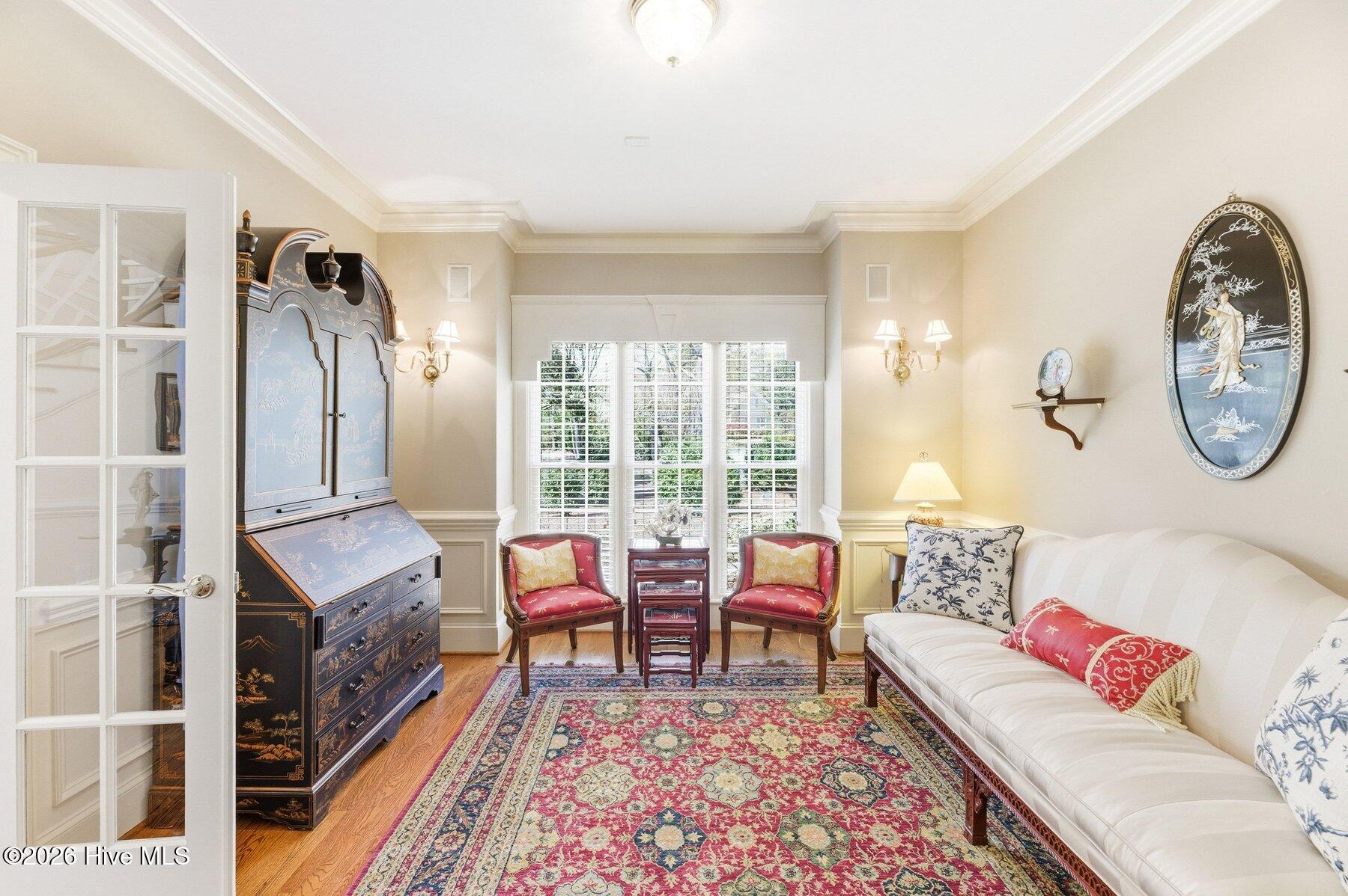 100562414 | Photo 28