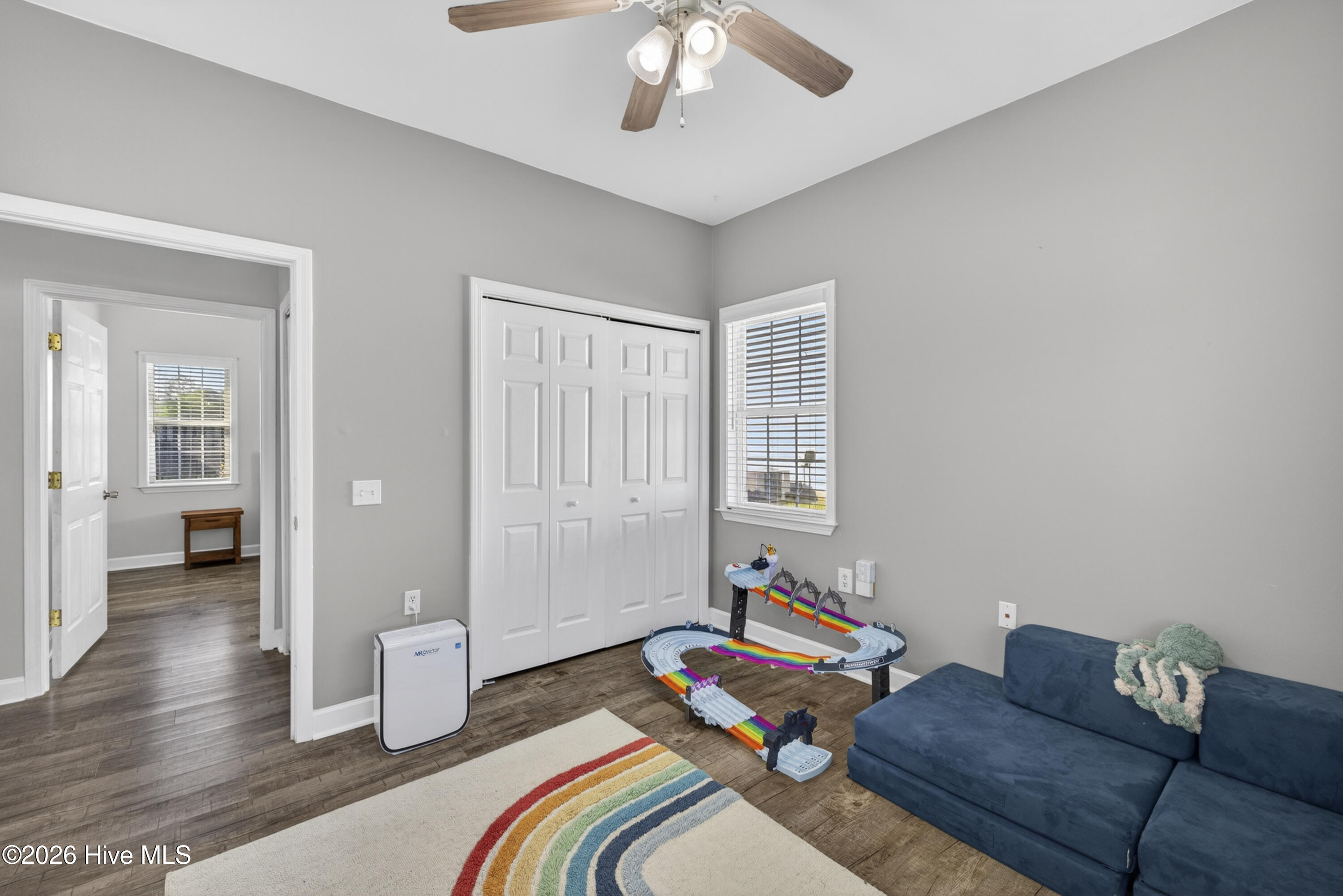 100568546 | Photo 31