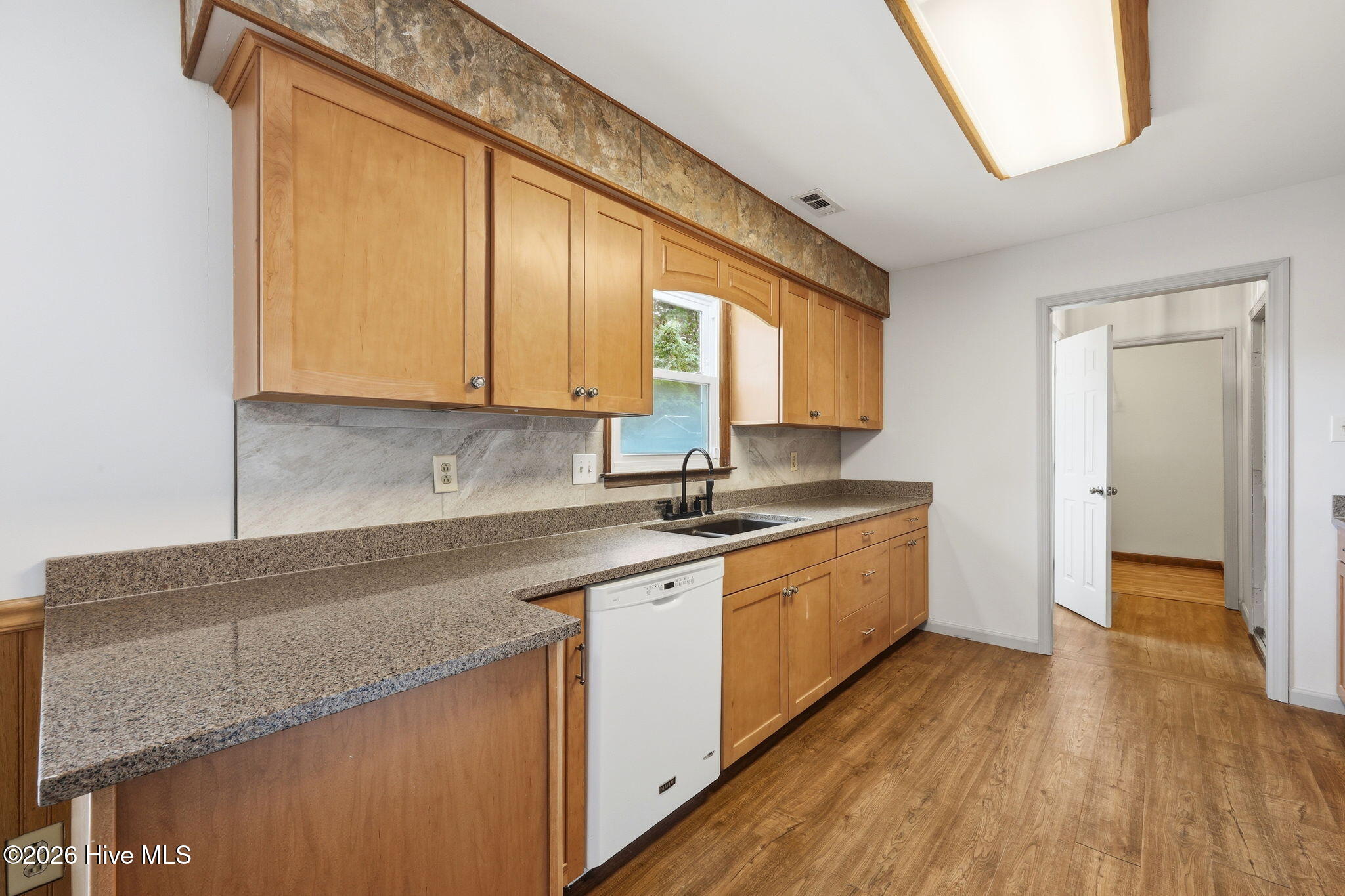 910 Coyote Trail,Havelock