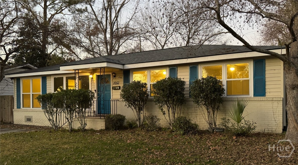 Homes for sale in Savannah, GA | 2052 E 42Nd St, Savannah, GA 31404 | MLS# SA345369