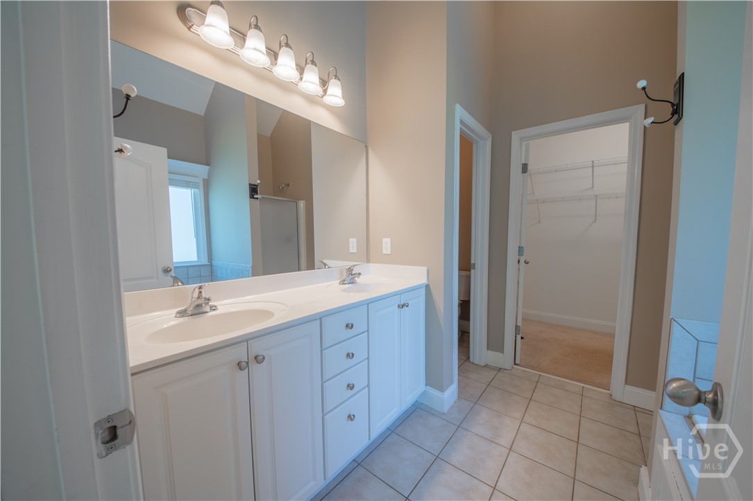 Primary Suite Full Bathroom