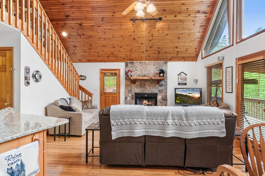 176 New Castle Road, Murphy, NC 28906 Listing Photo  15