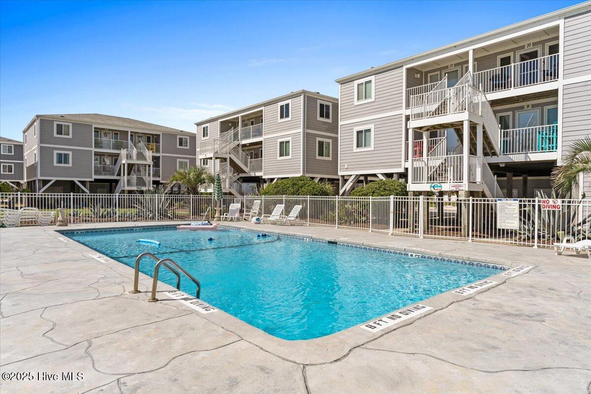 100544824 | Photo 37