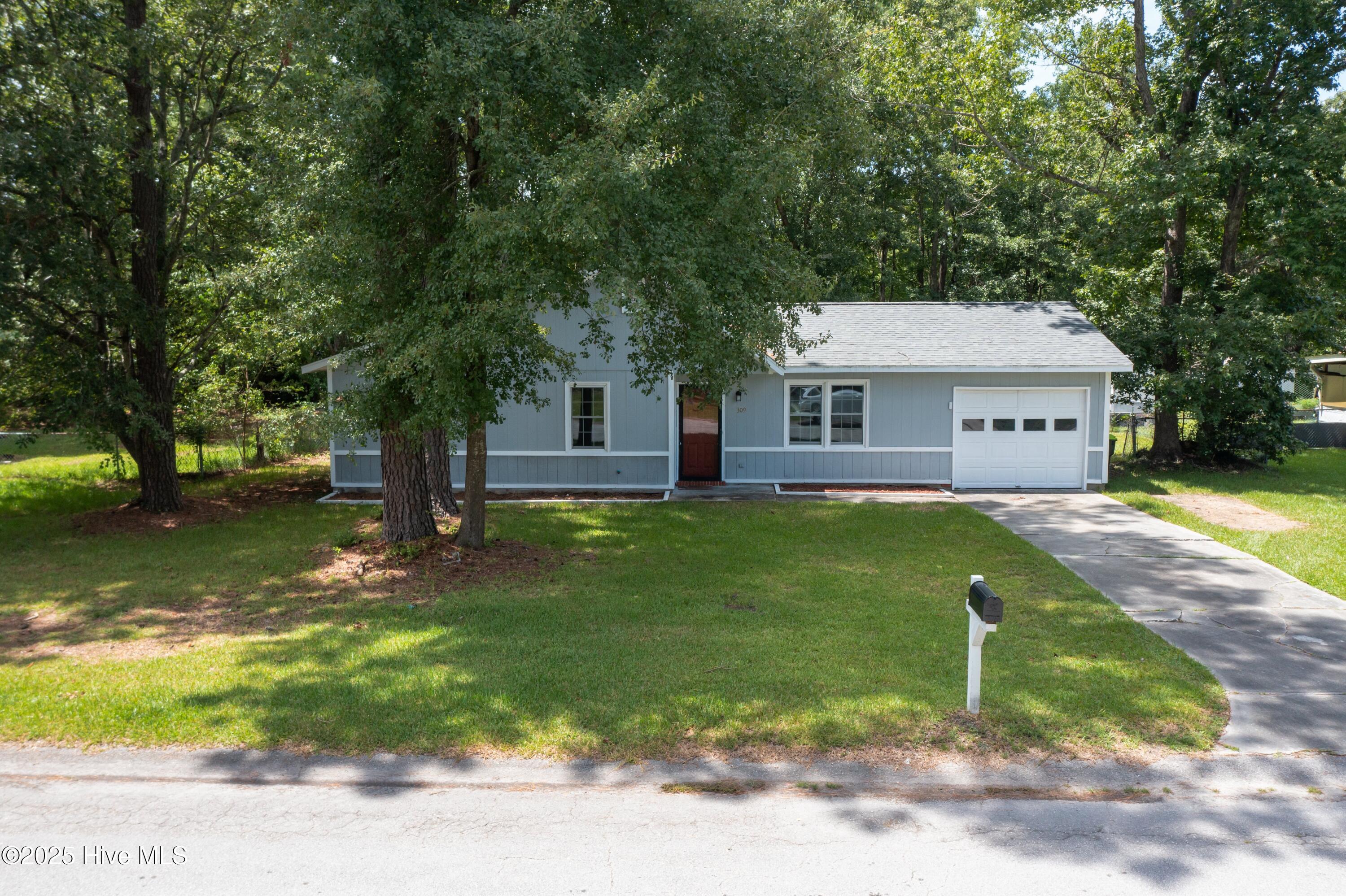 100523600 | Photo 32