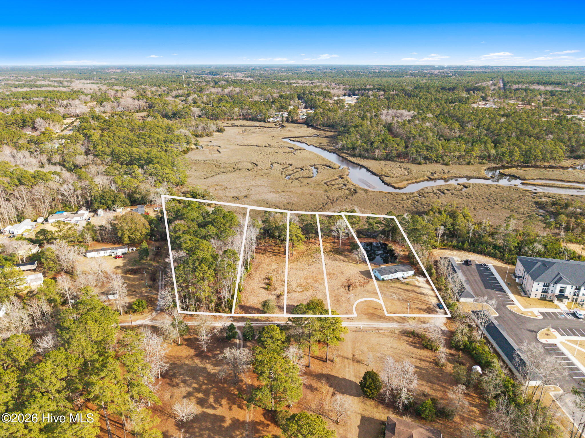 100552080 | Photo 22