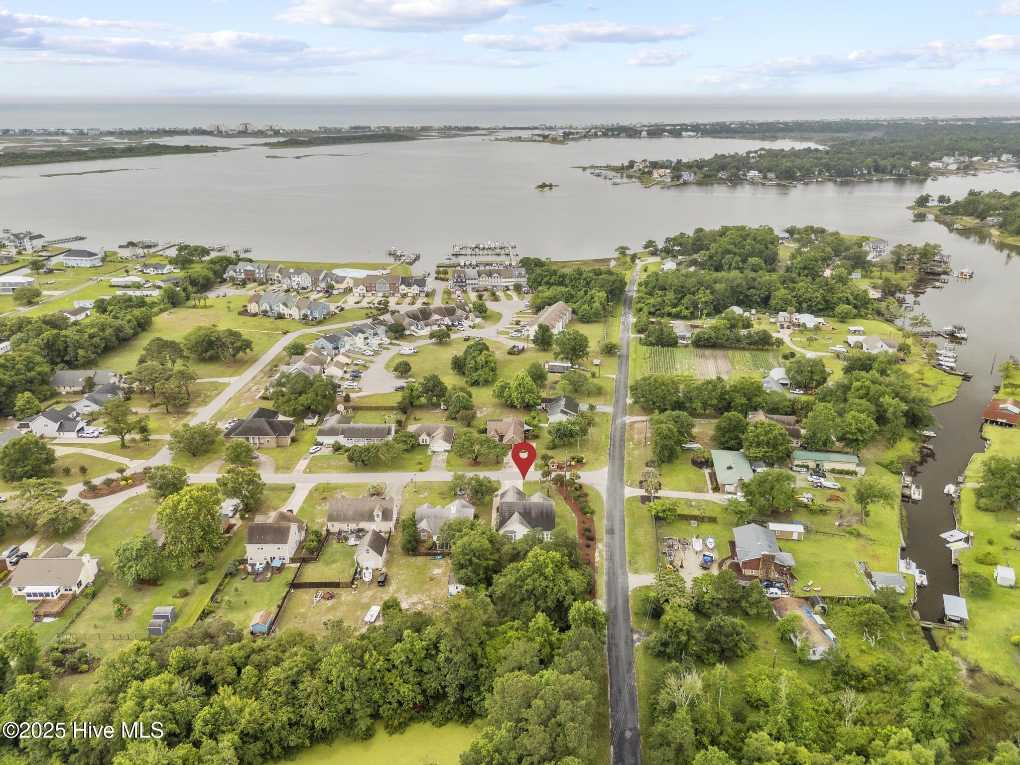 100512903 | Photo 73