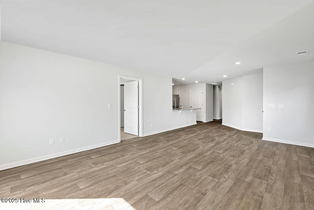 100520546 | Photo 15