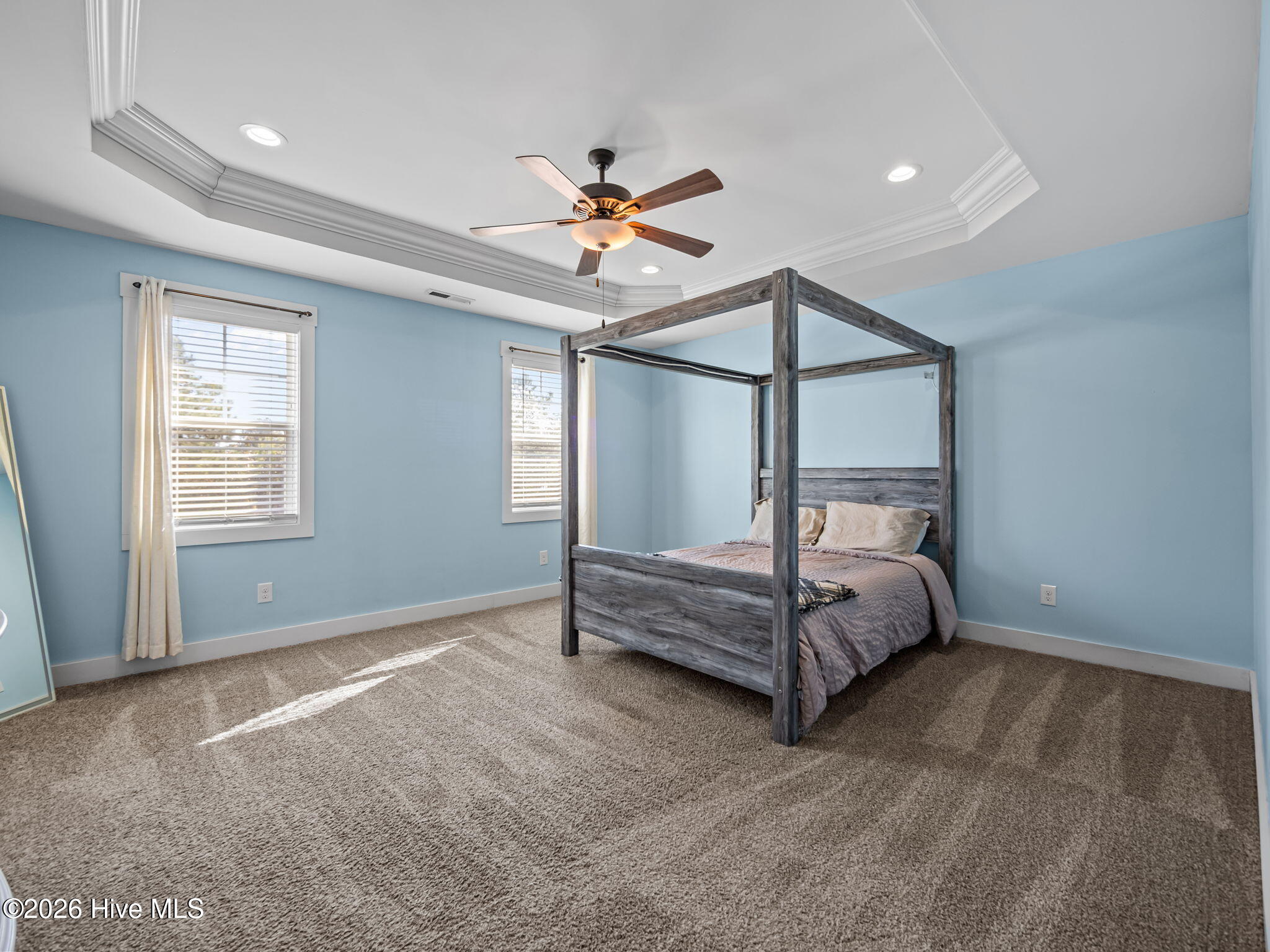 100553729 | Photo 22