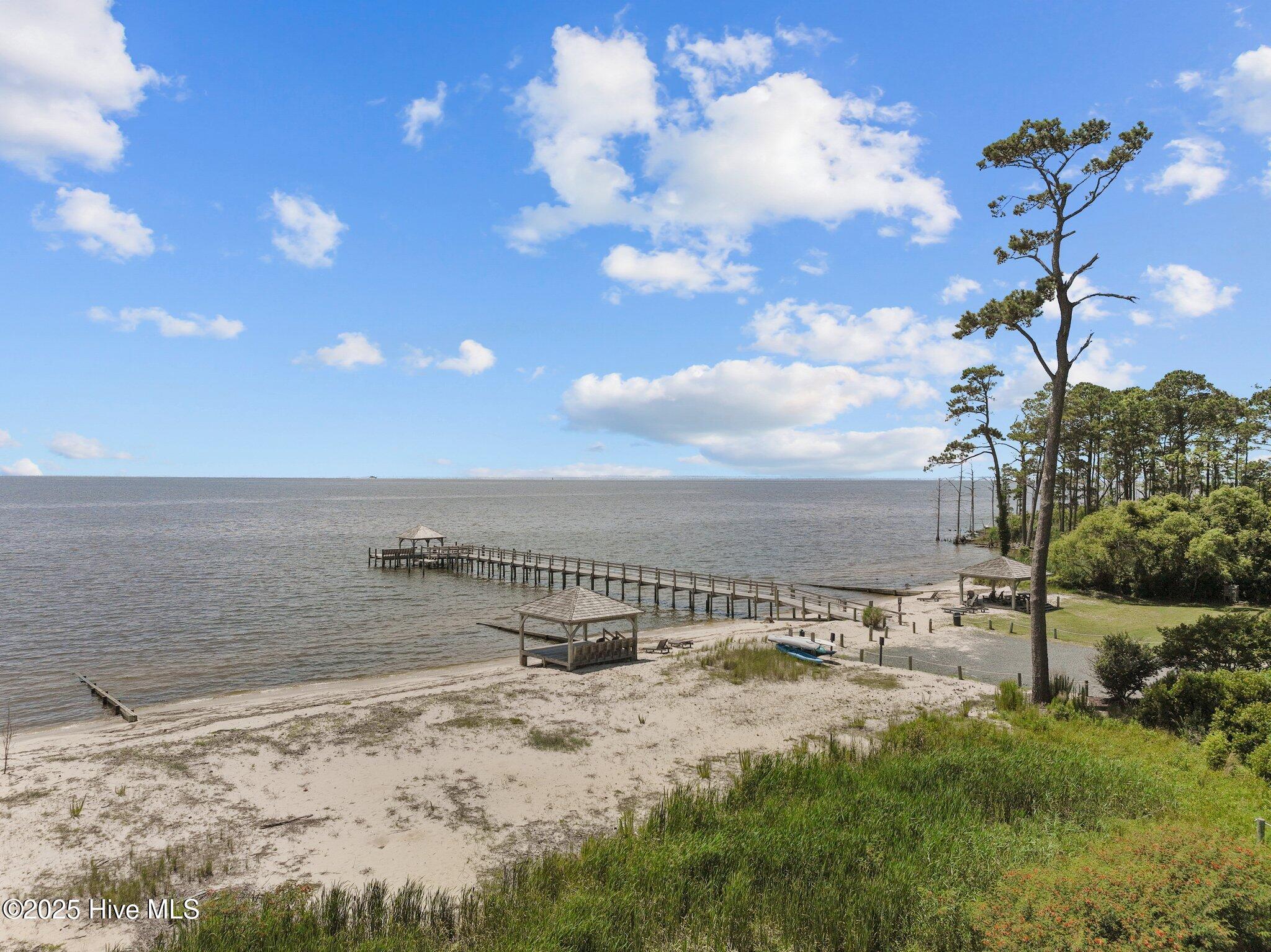 Community Soundfront Pier