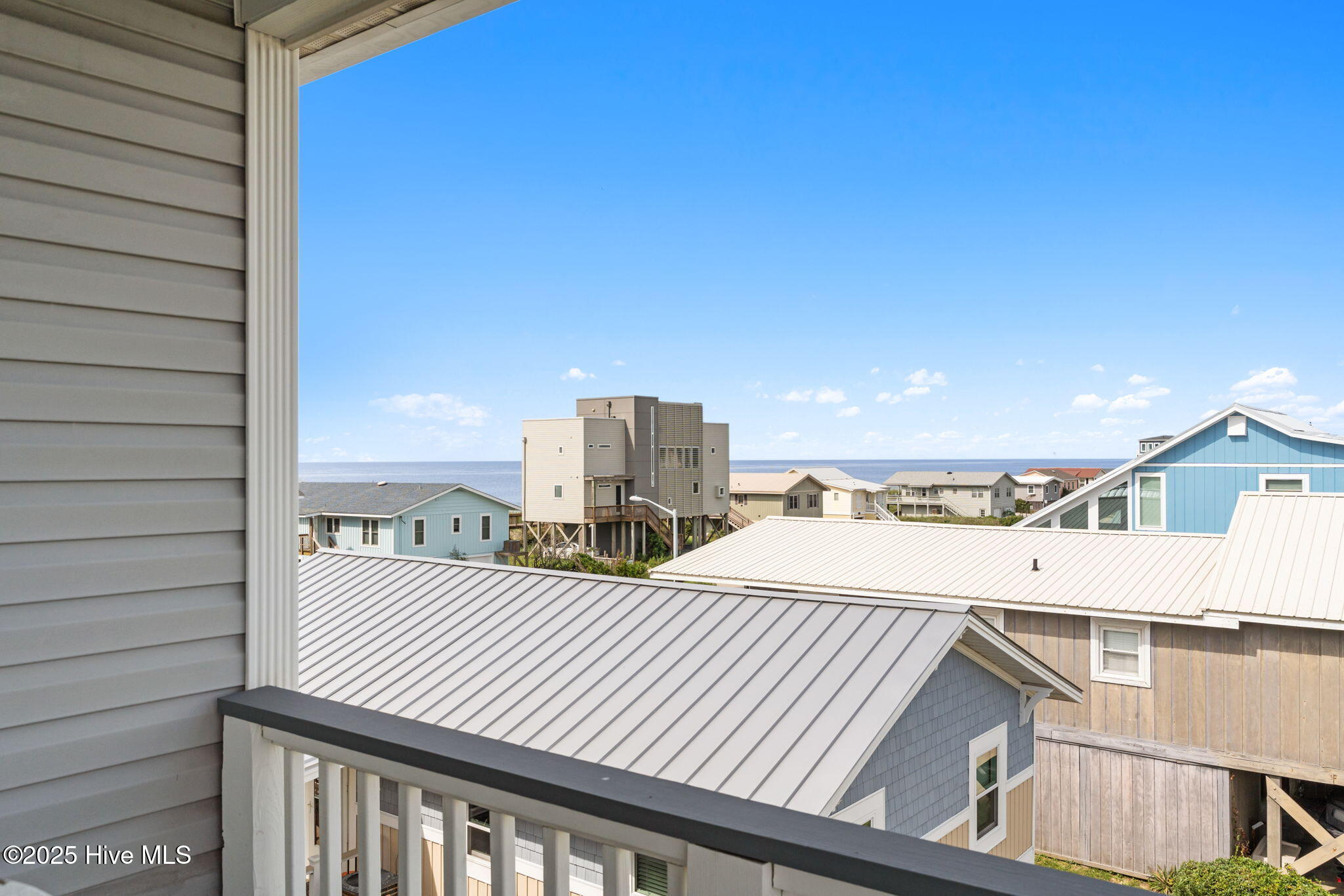 100528214 | Photo 30