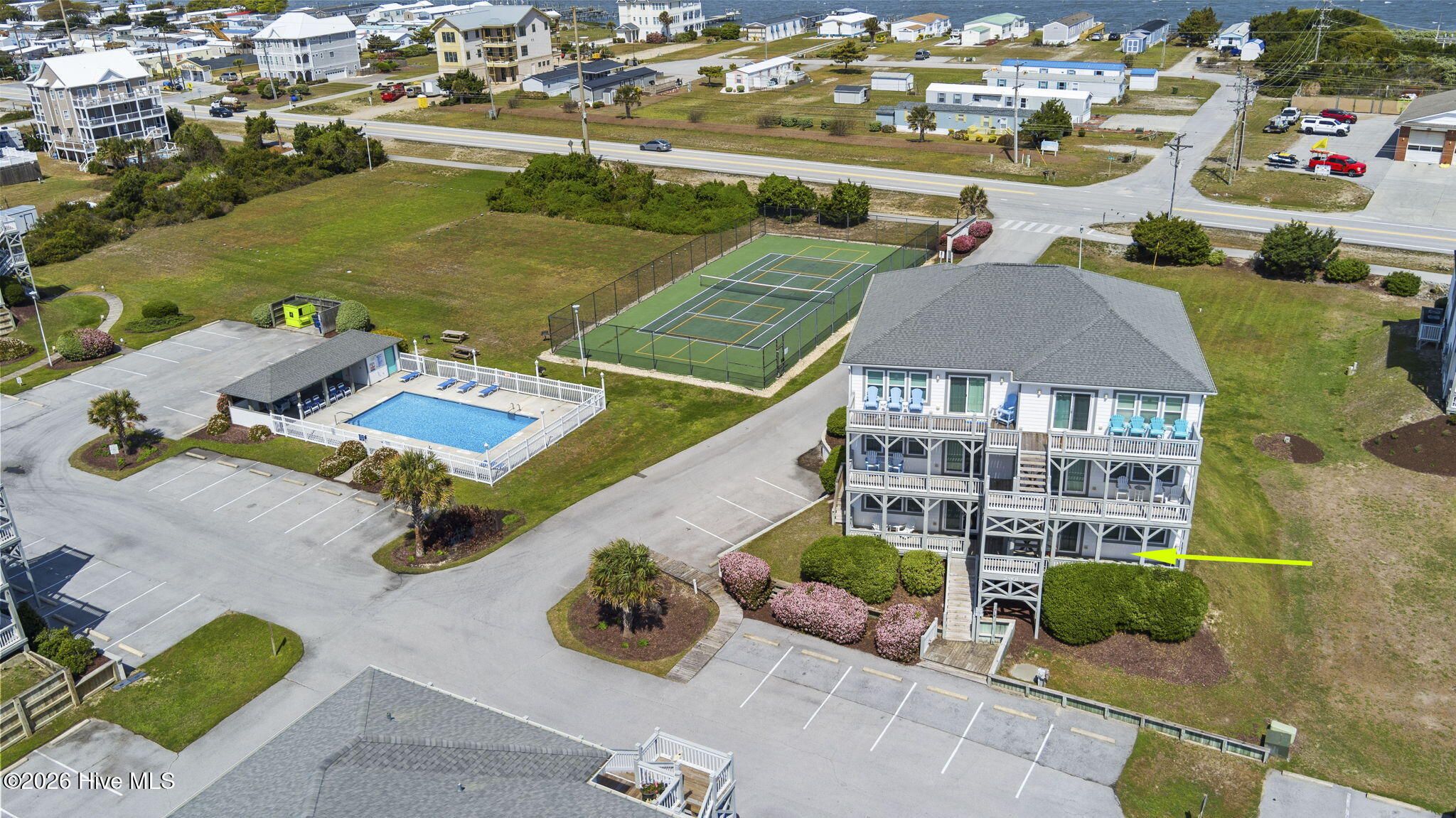 100566433 | Photo 58