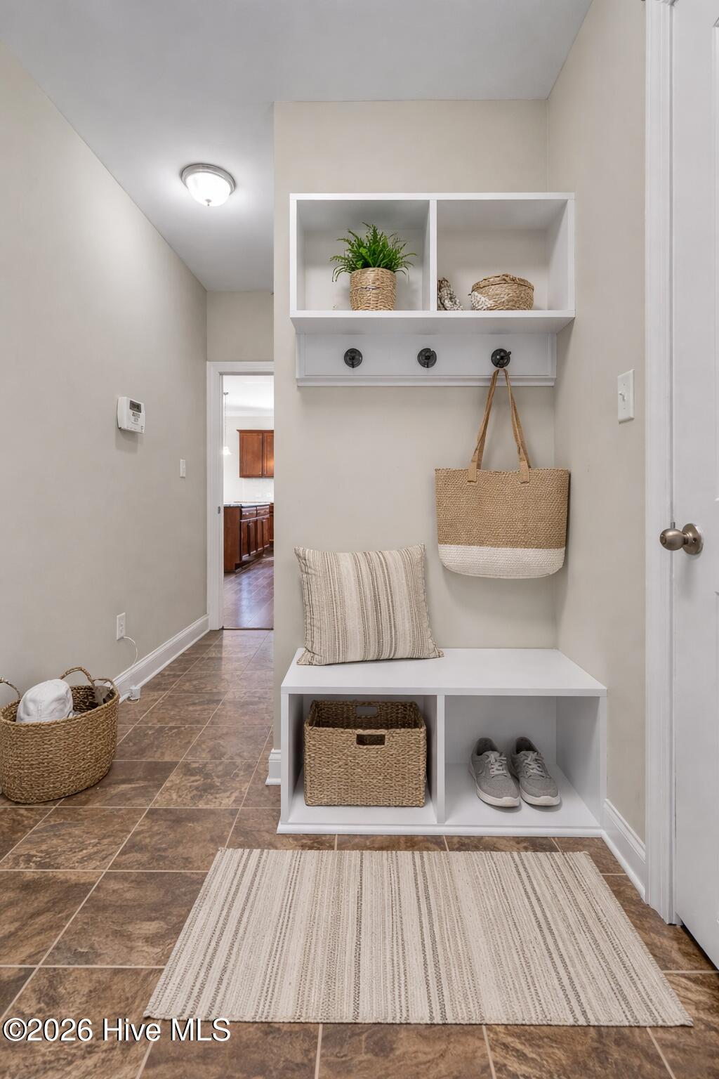 100566464 | Photo 22