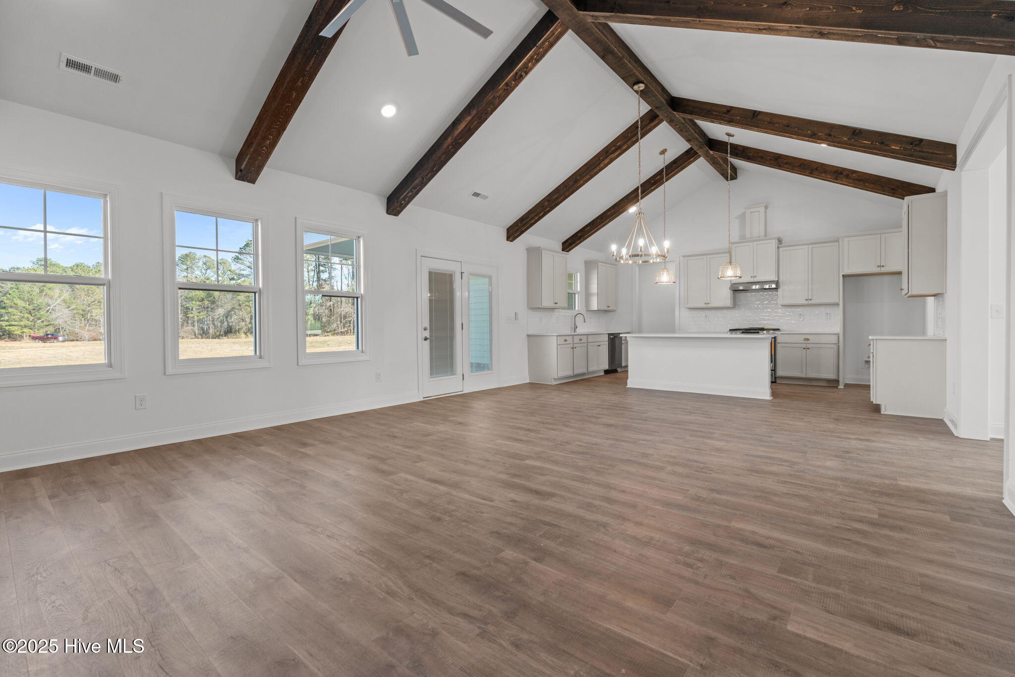 725 Peele Farm Lane