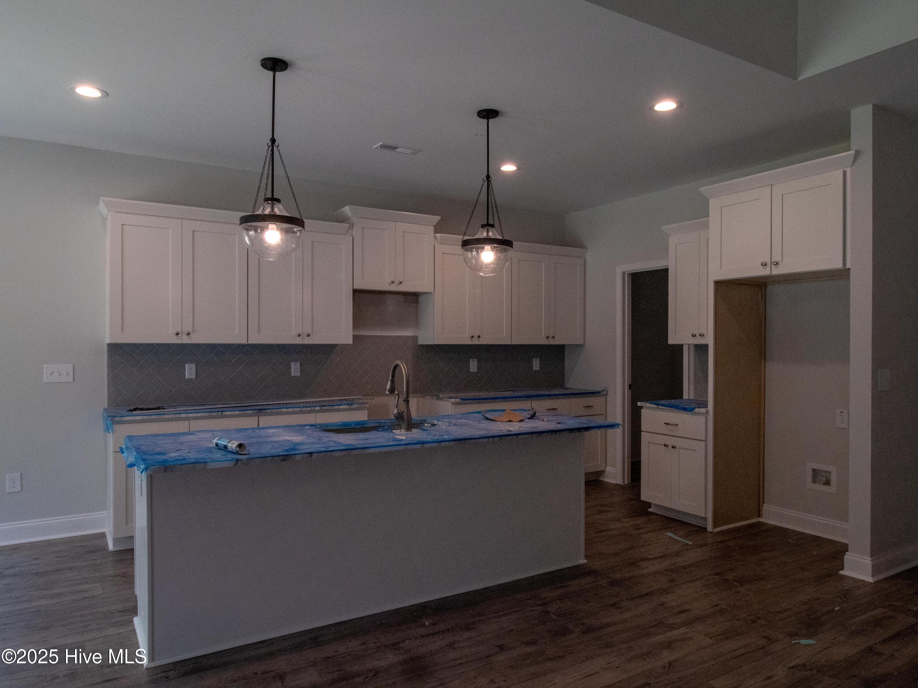 199 Pinecrest Drive