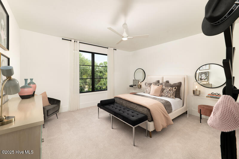 100514811 | Photo 24