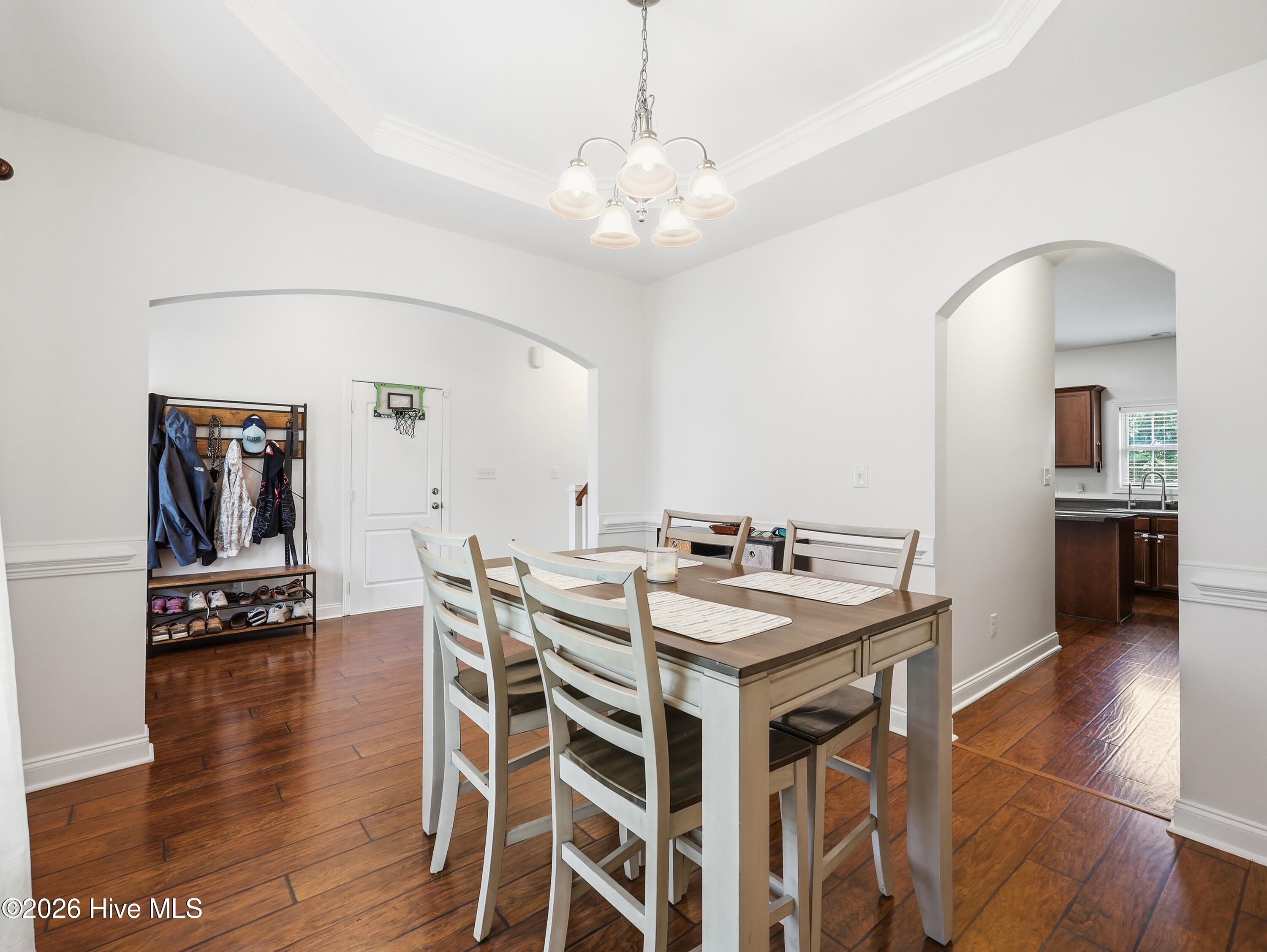 200 Wedgefield Circle,Maple Hill