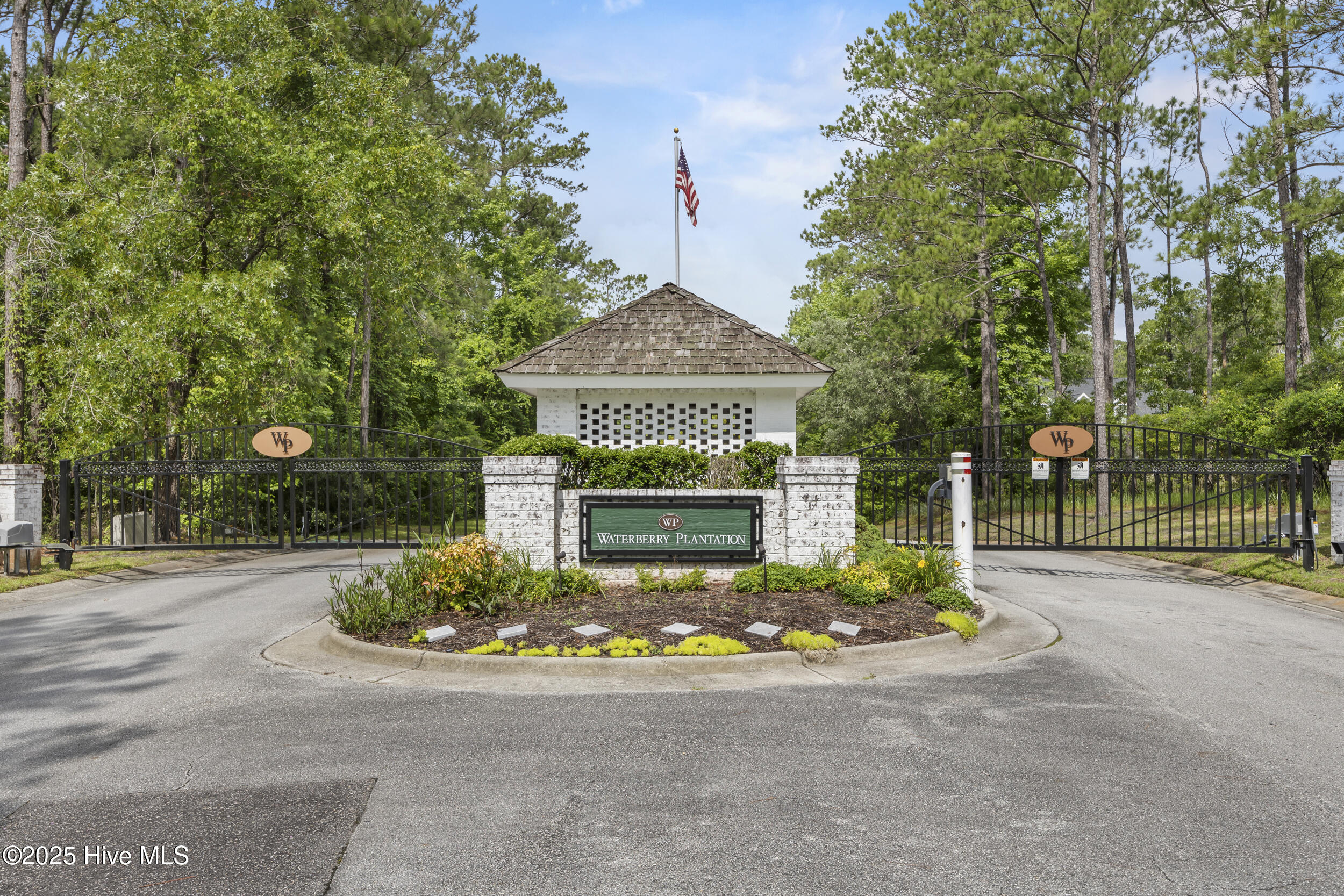 100534975 | Photo 13