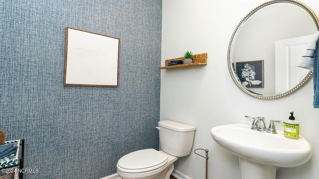 100555404 | Photo 13