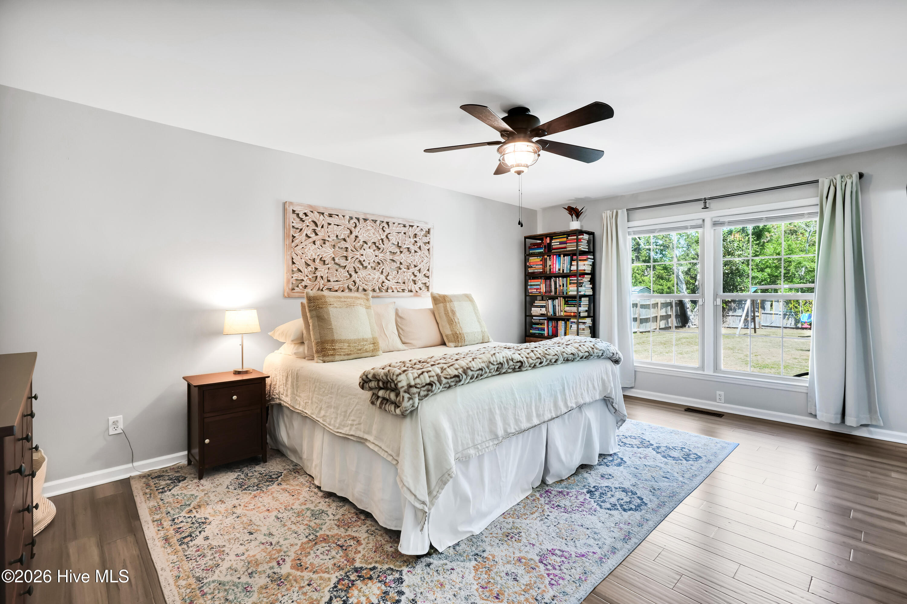 100567428 | Photo 20