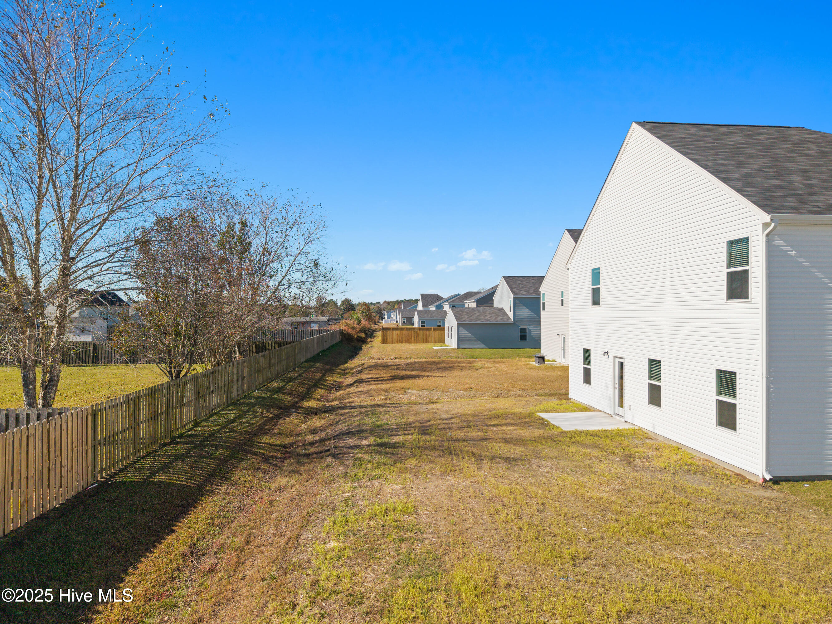 503 Sandy Hollow Drive, Jacksonville, NC 28540 – photo 4: JAC-SandyHollow-Prelude-503 SandyHollowD