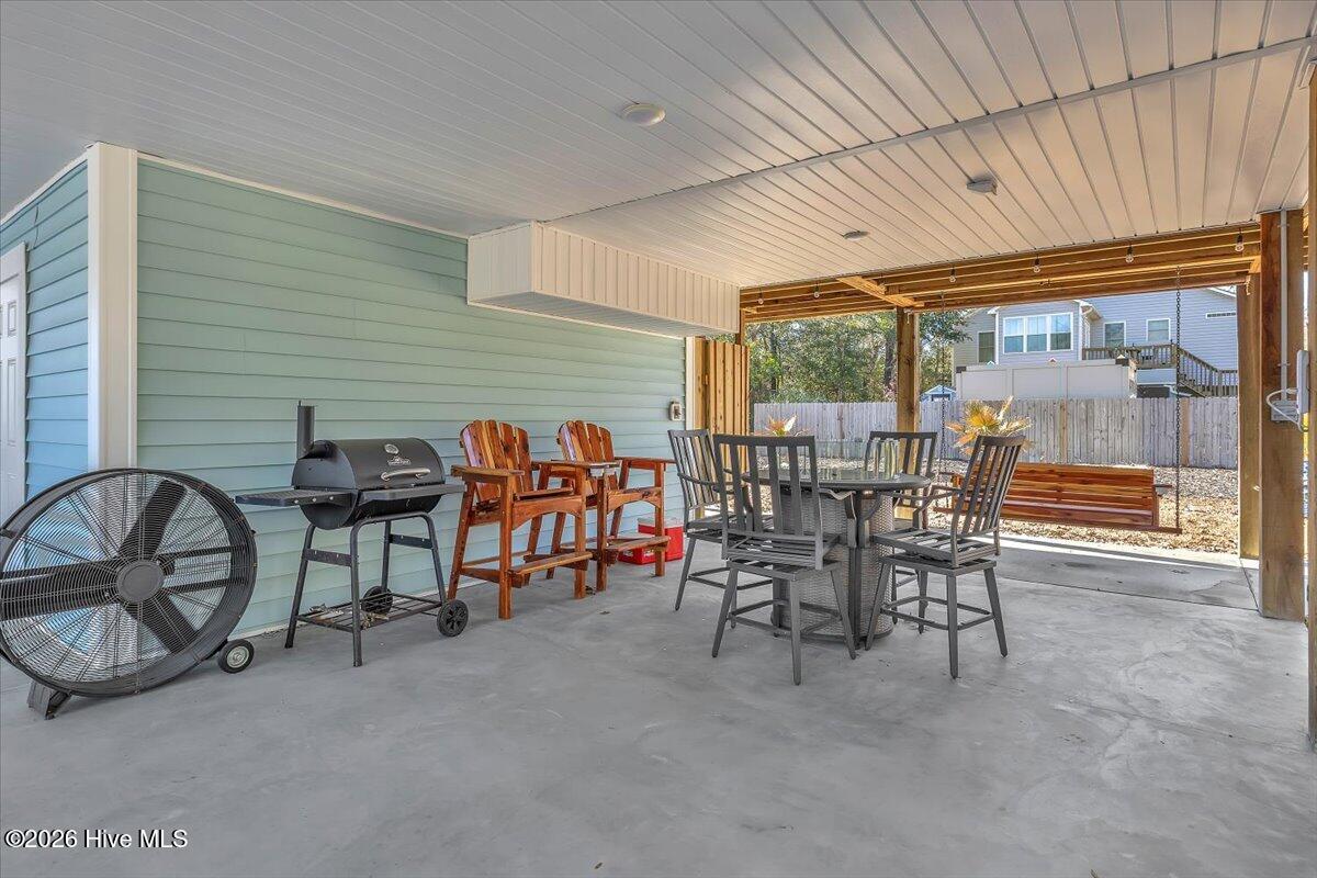 100550591 | Photo 58