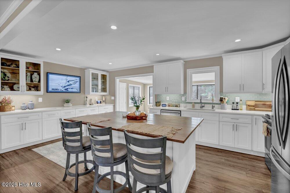 100551838 | Photo 10