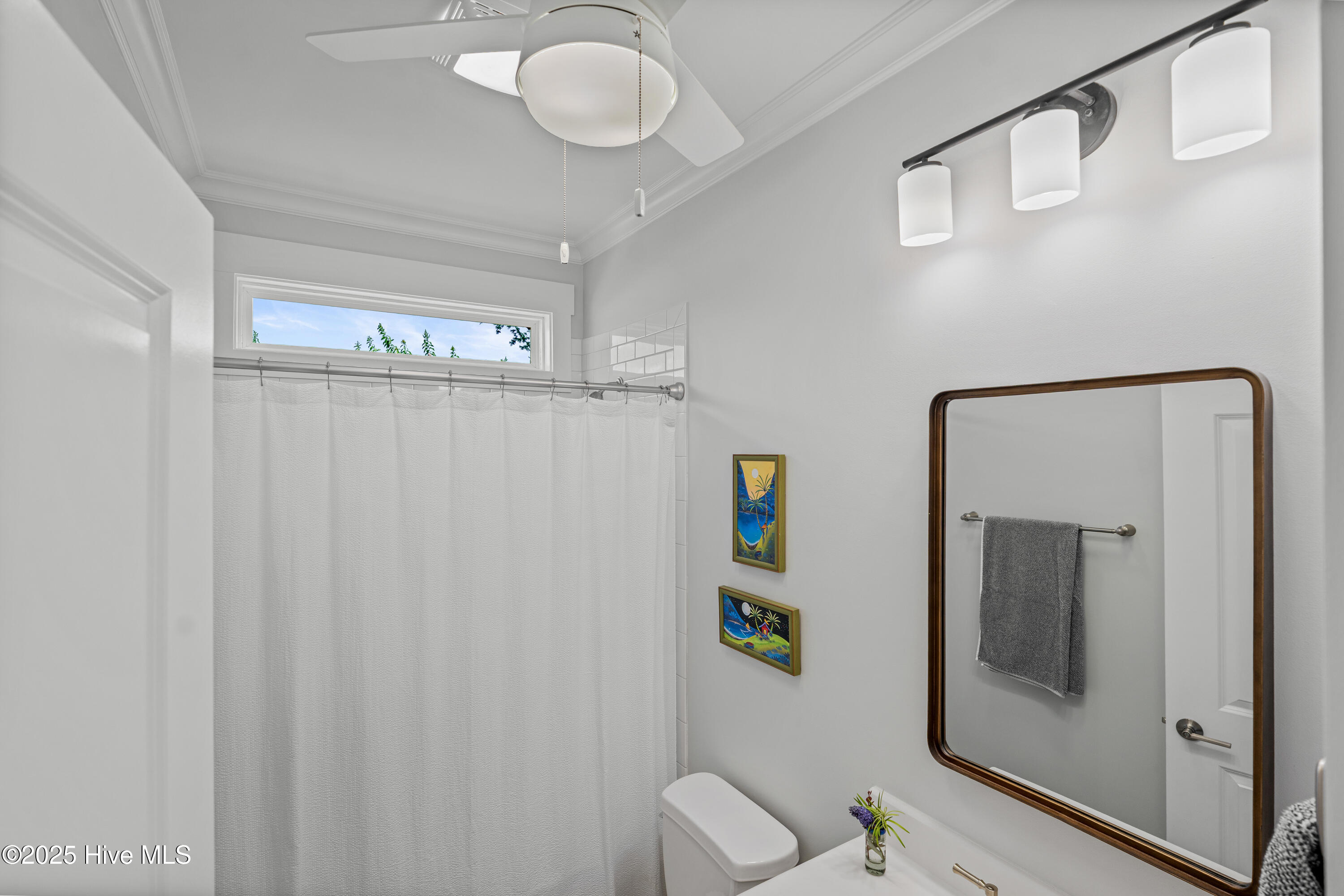 100542822 | Photo 26